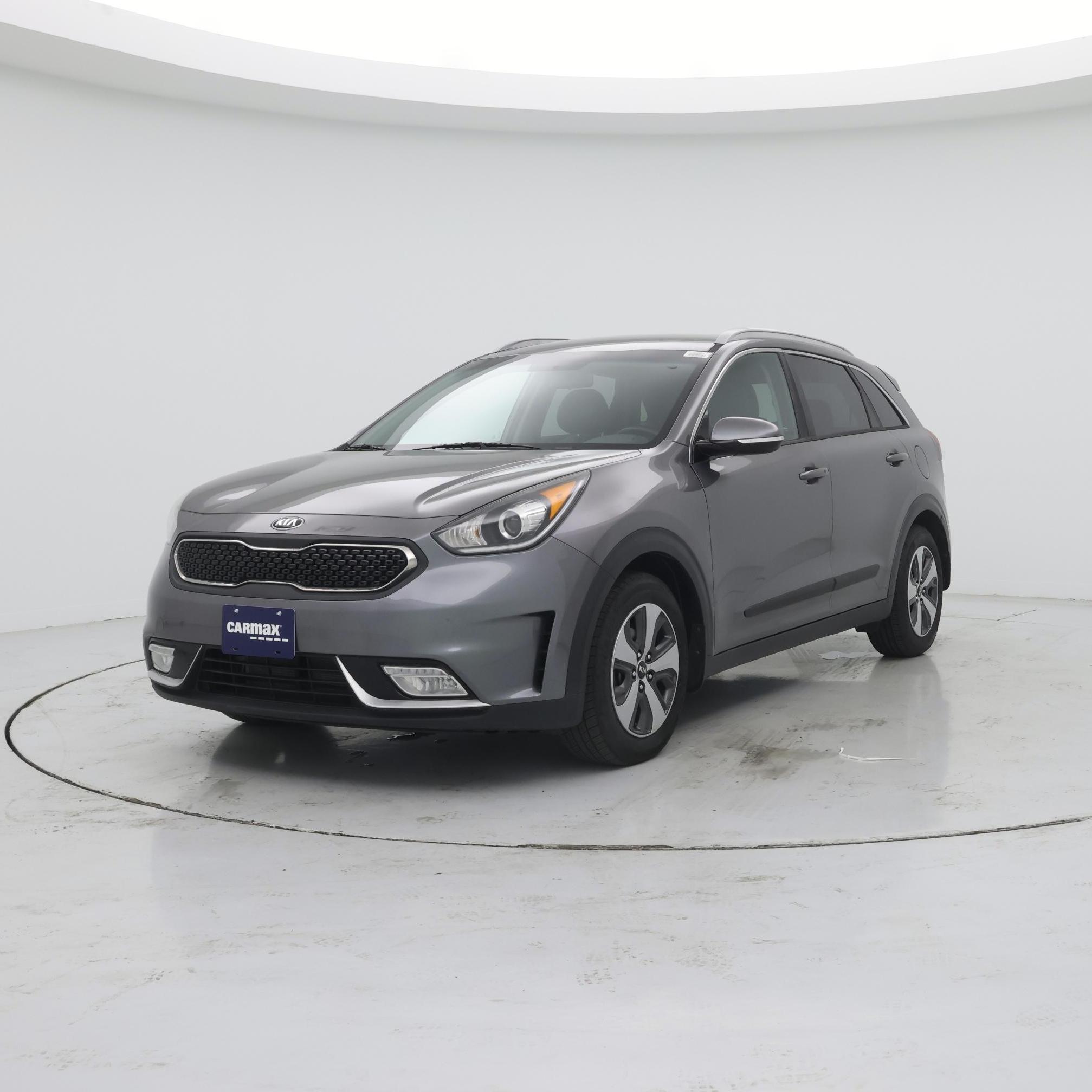 Thumbnail: 2017 Kia Niro - 4