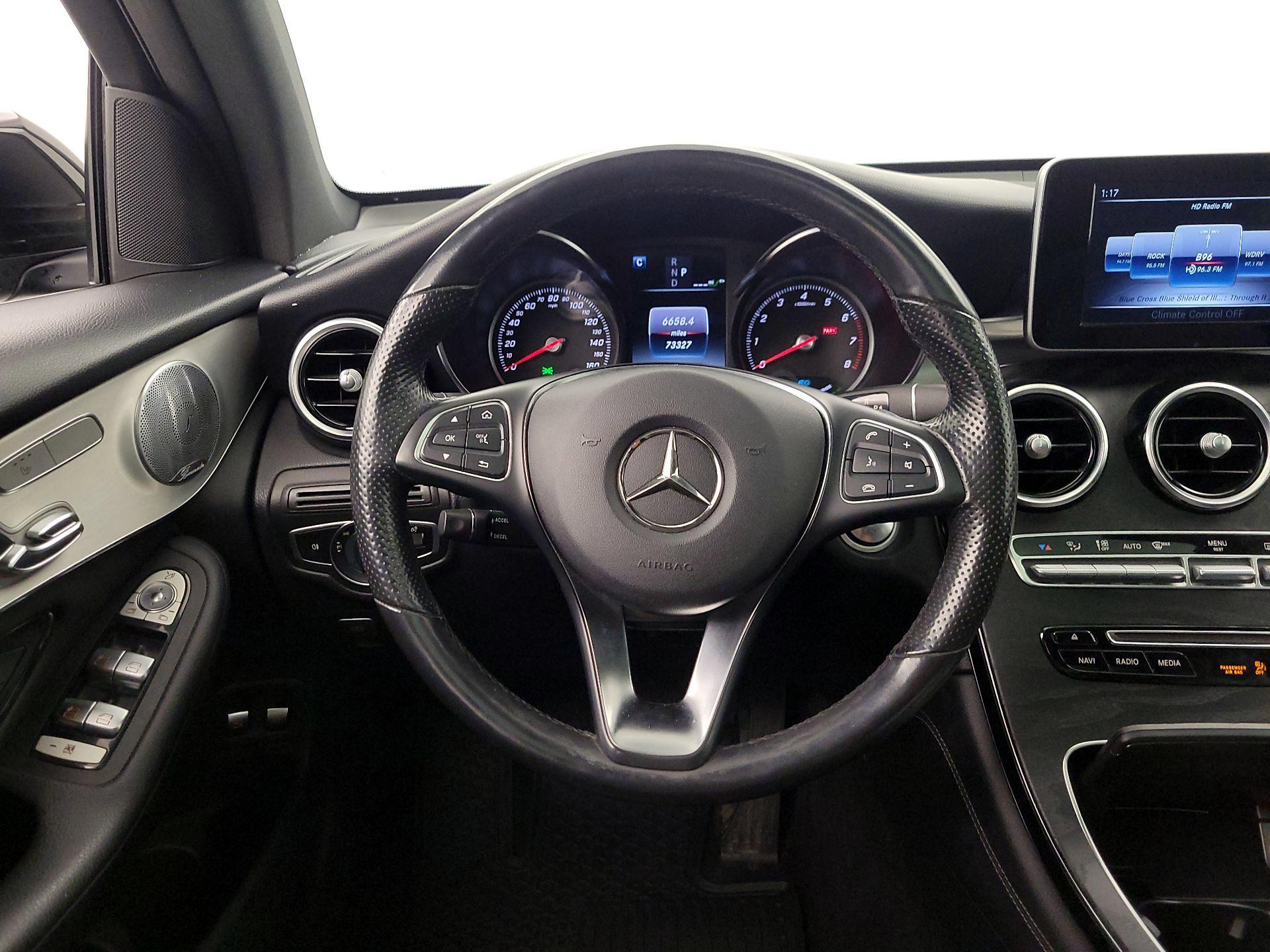 Thumbnail: 2019 Mercedes-Benz GLC - 10