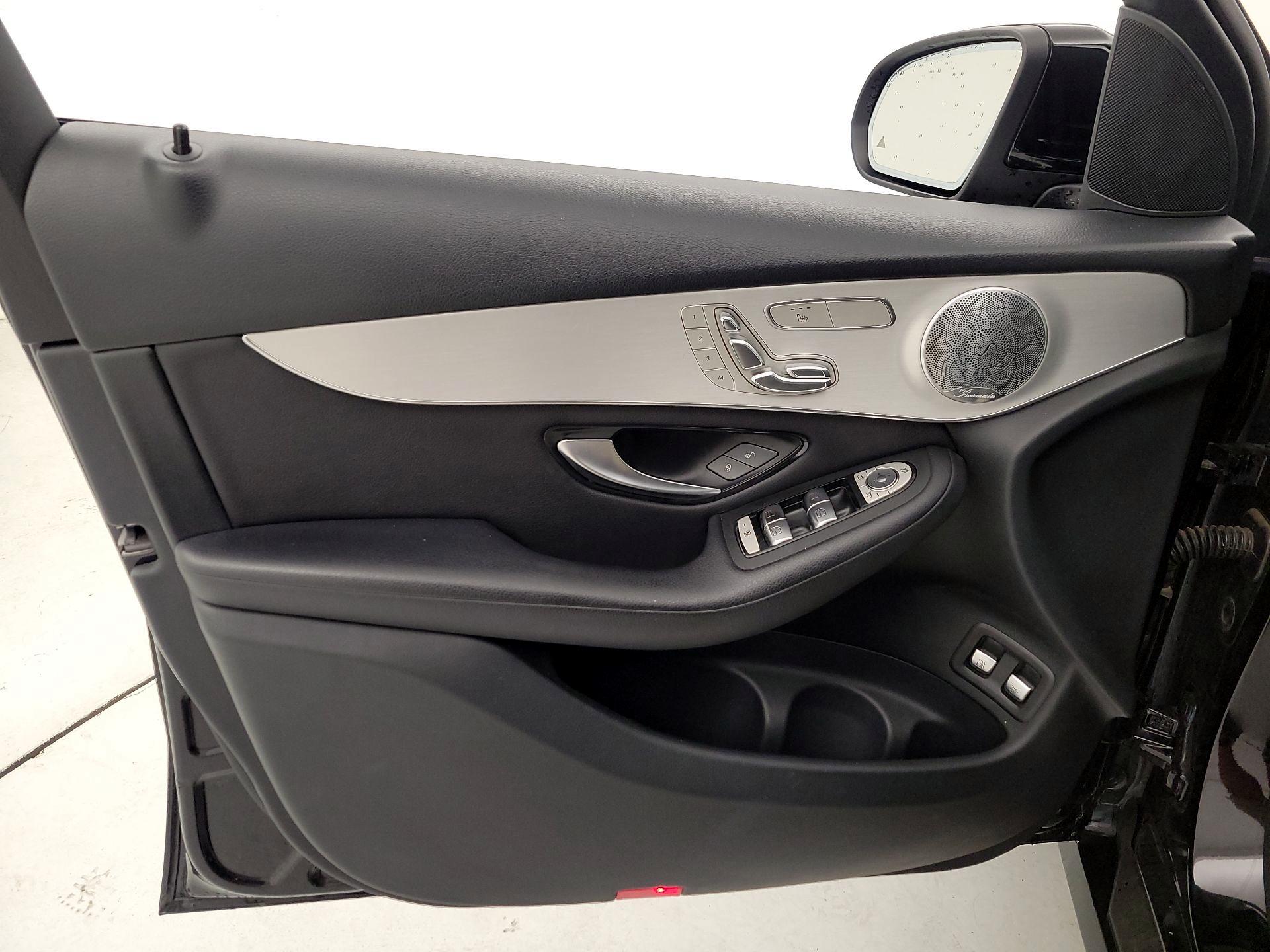 Thumbnail: 2019 Mercedes-Benz GLC - 12