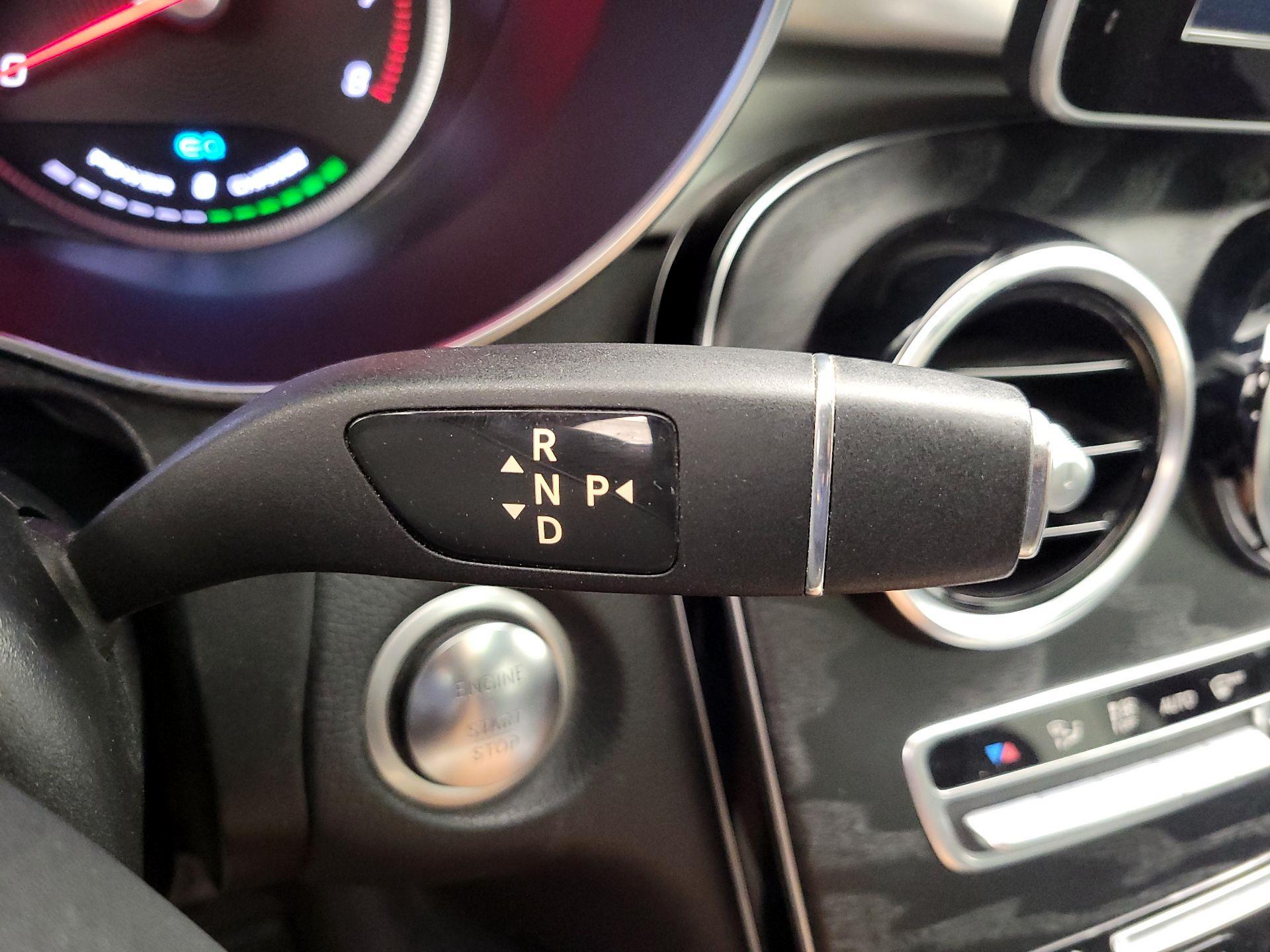 Thumbnail: 2019 Mercedes-Benz GLC - 17