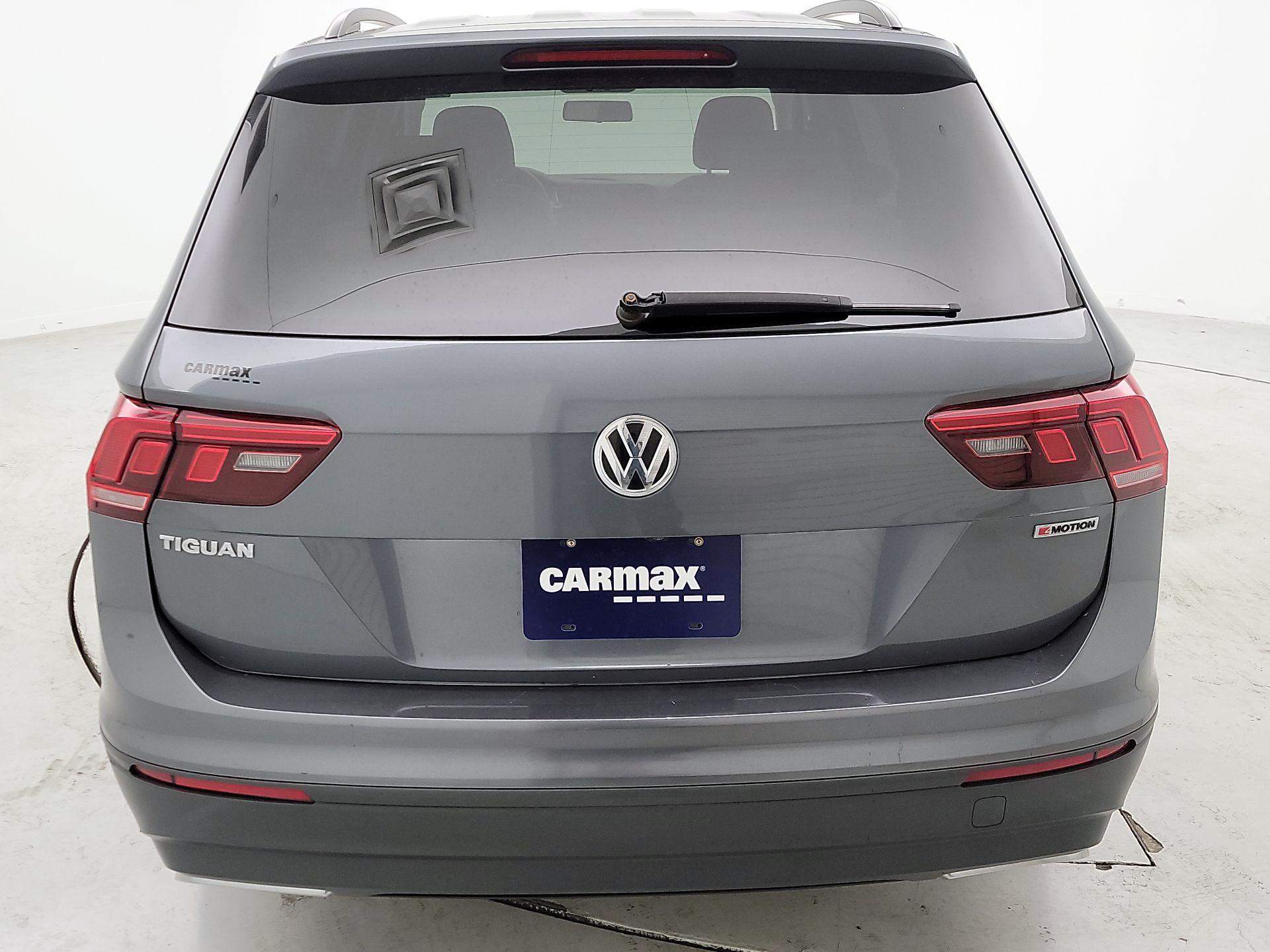 Thumbnail: 2019 Volkswagen Tiguan - 6