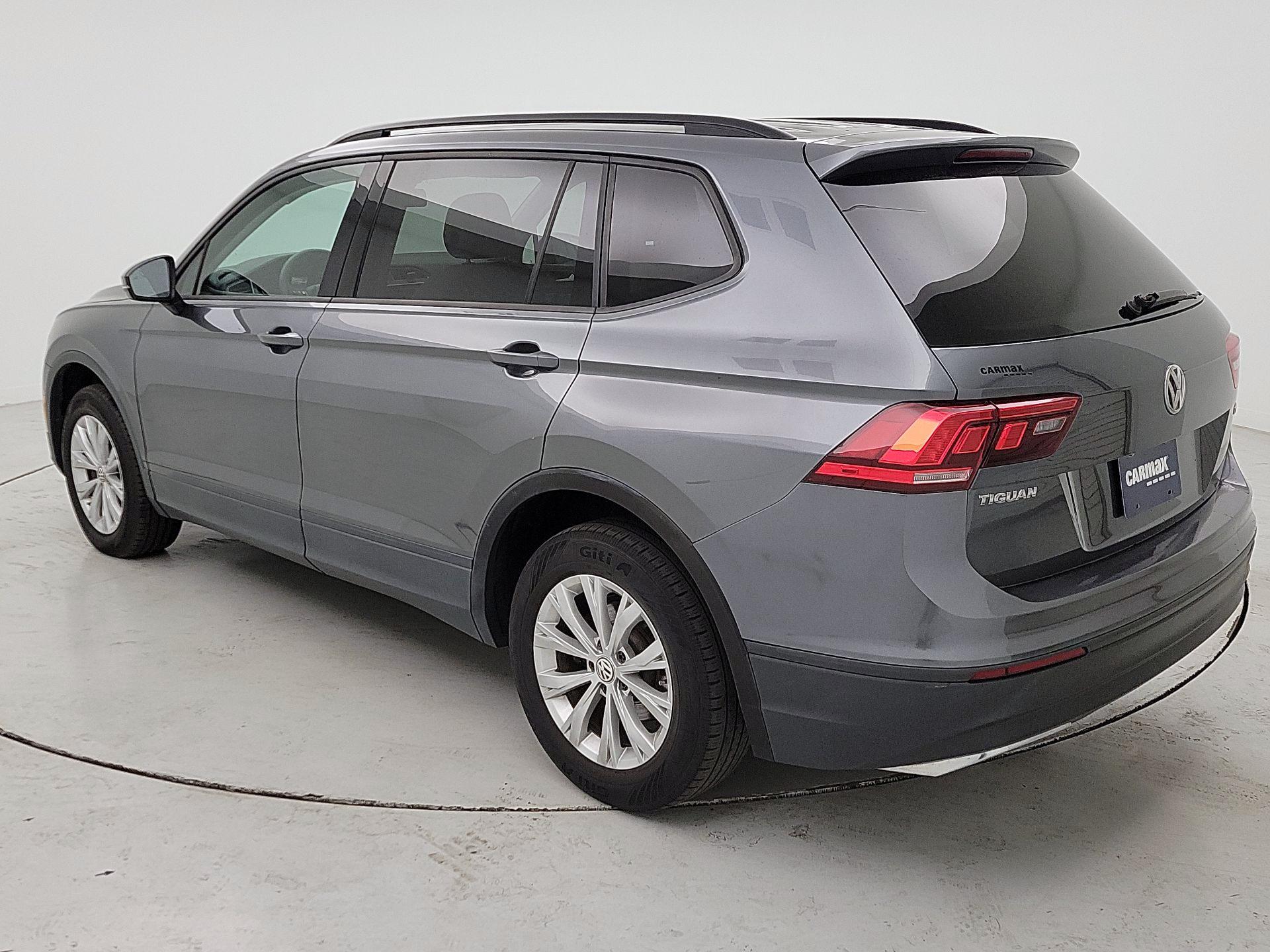 Thumbnail: 2019 Volkswagen Tiguan - 7