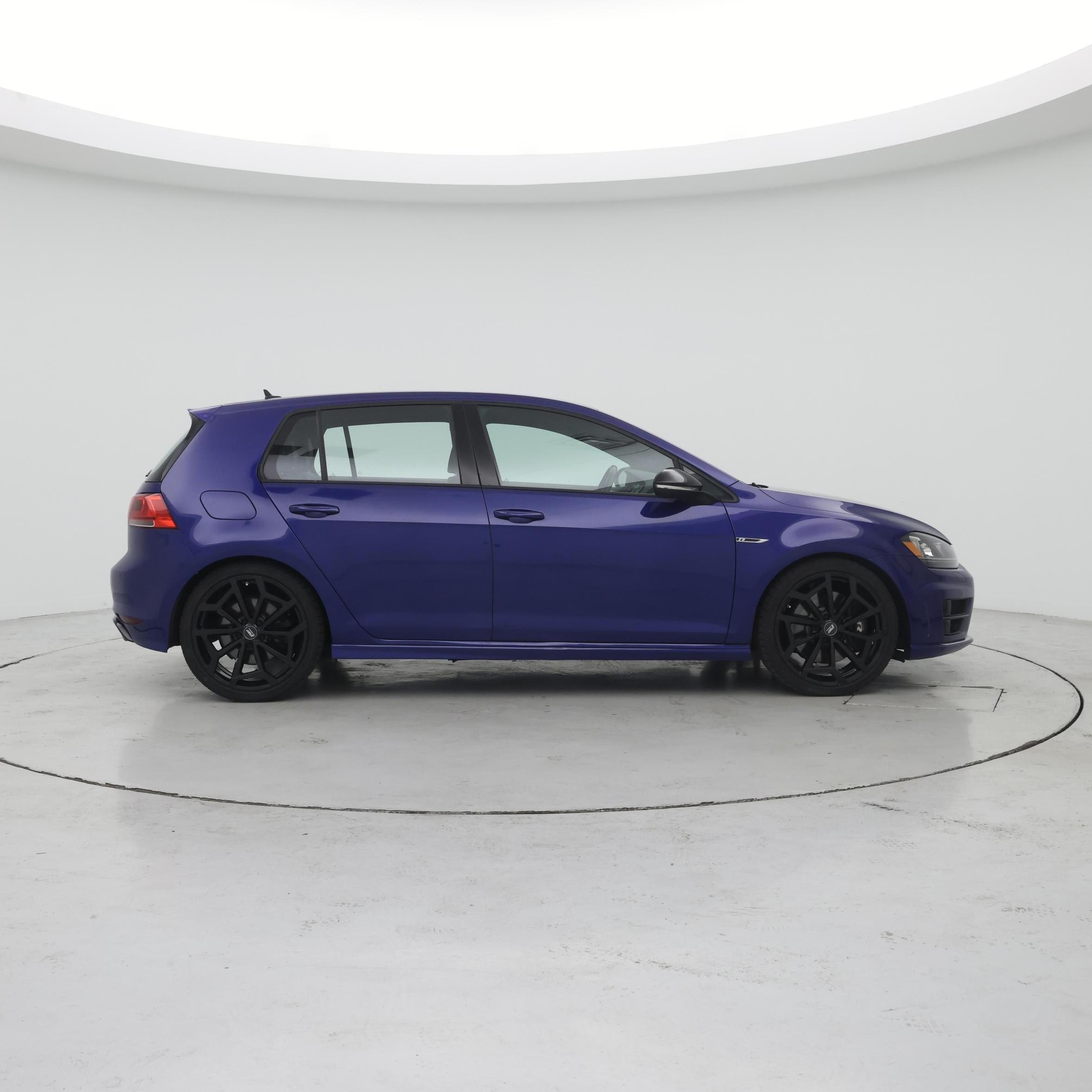 Thumbnail: 2016 Volkswagen Golf - 7