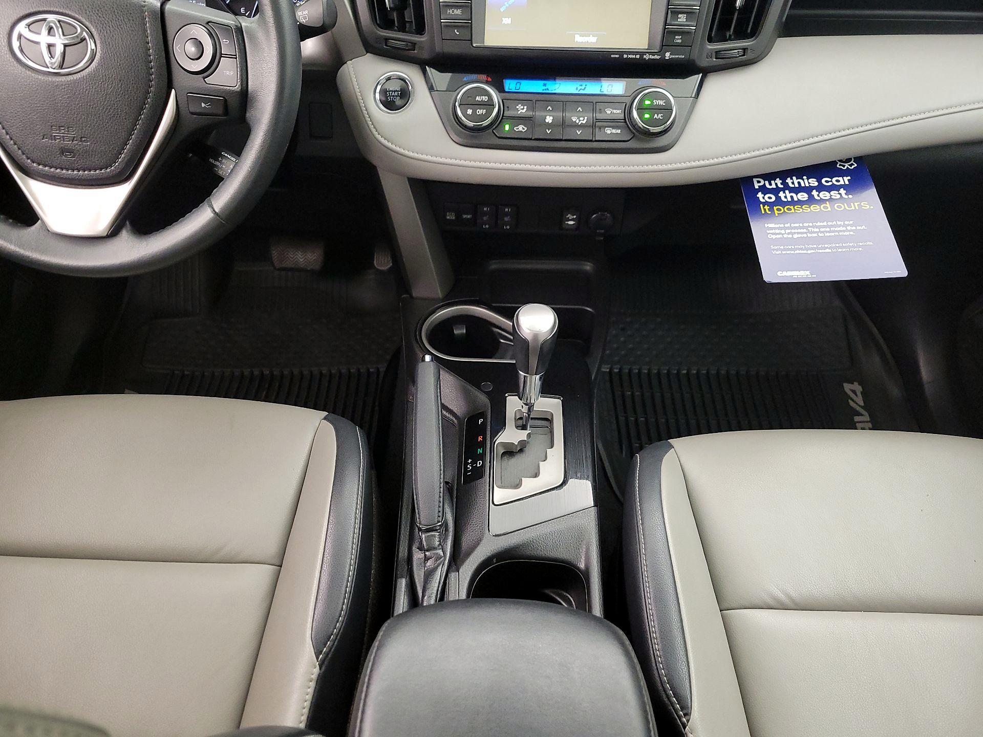 Thumbnail: 2017 Toyota RAV4 - 17