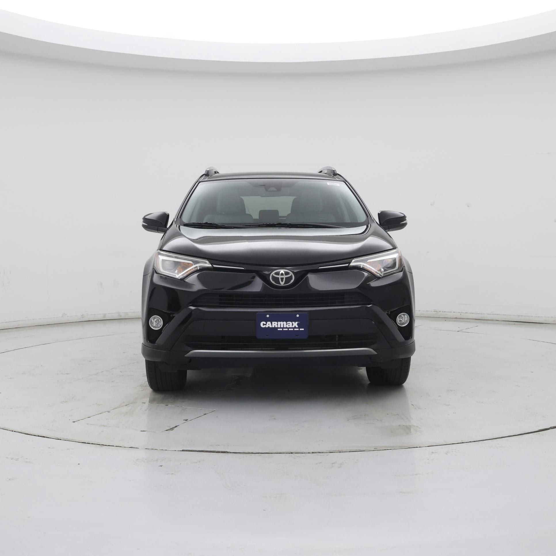 Thumbnail: 2017 Toyota RAV4 - 5