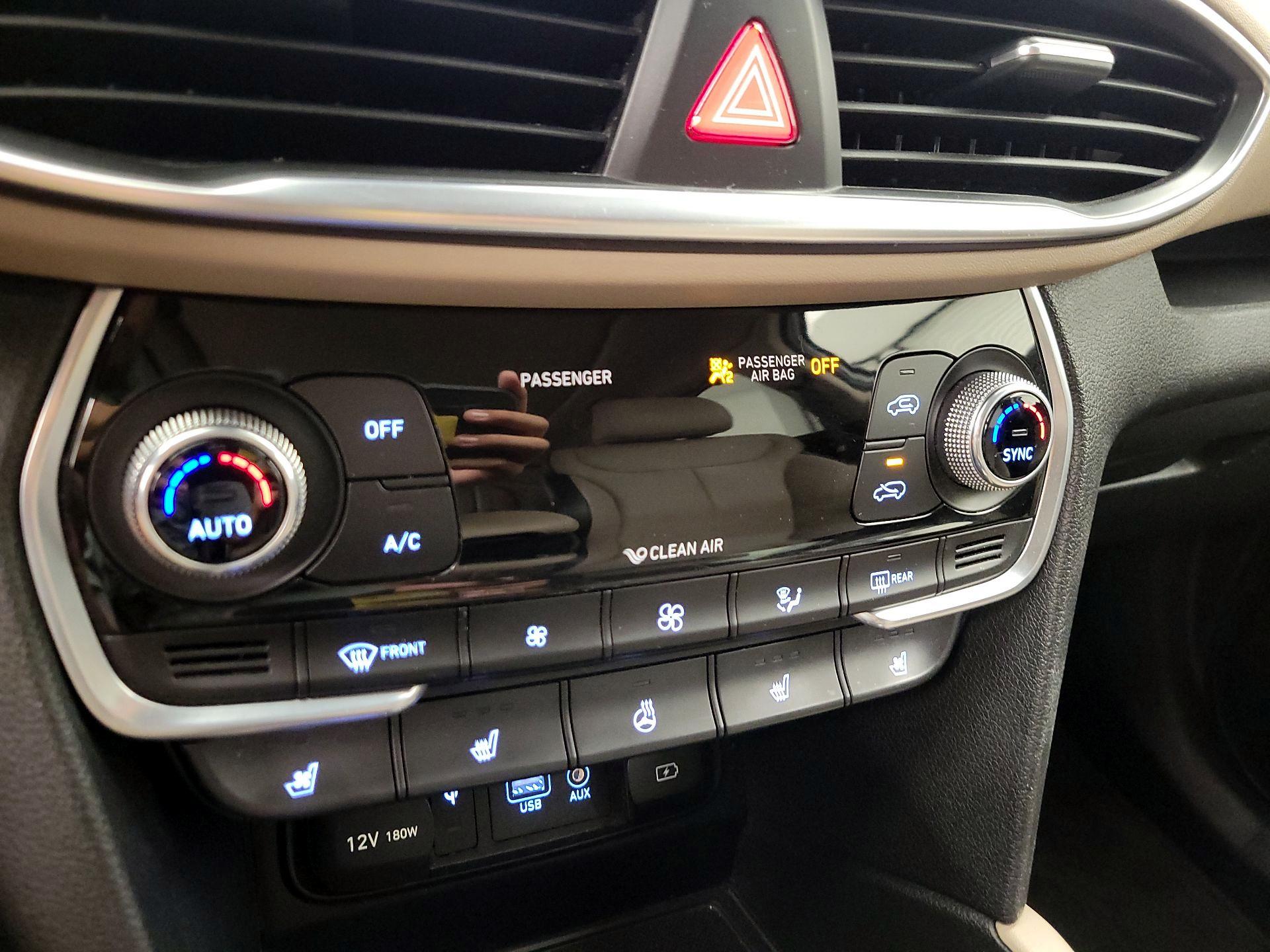Thumbnail: 2019 Hyundai Santa Fe - 17