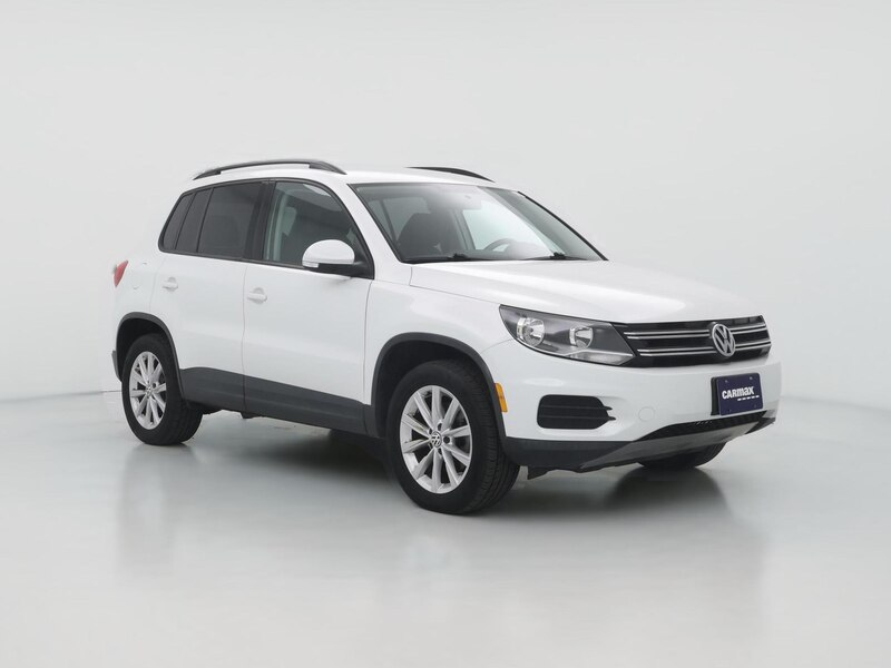 2017 Volkswagen Tiguan Limited -
                  Hillside, IL