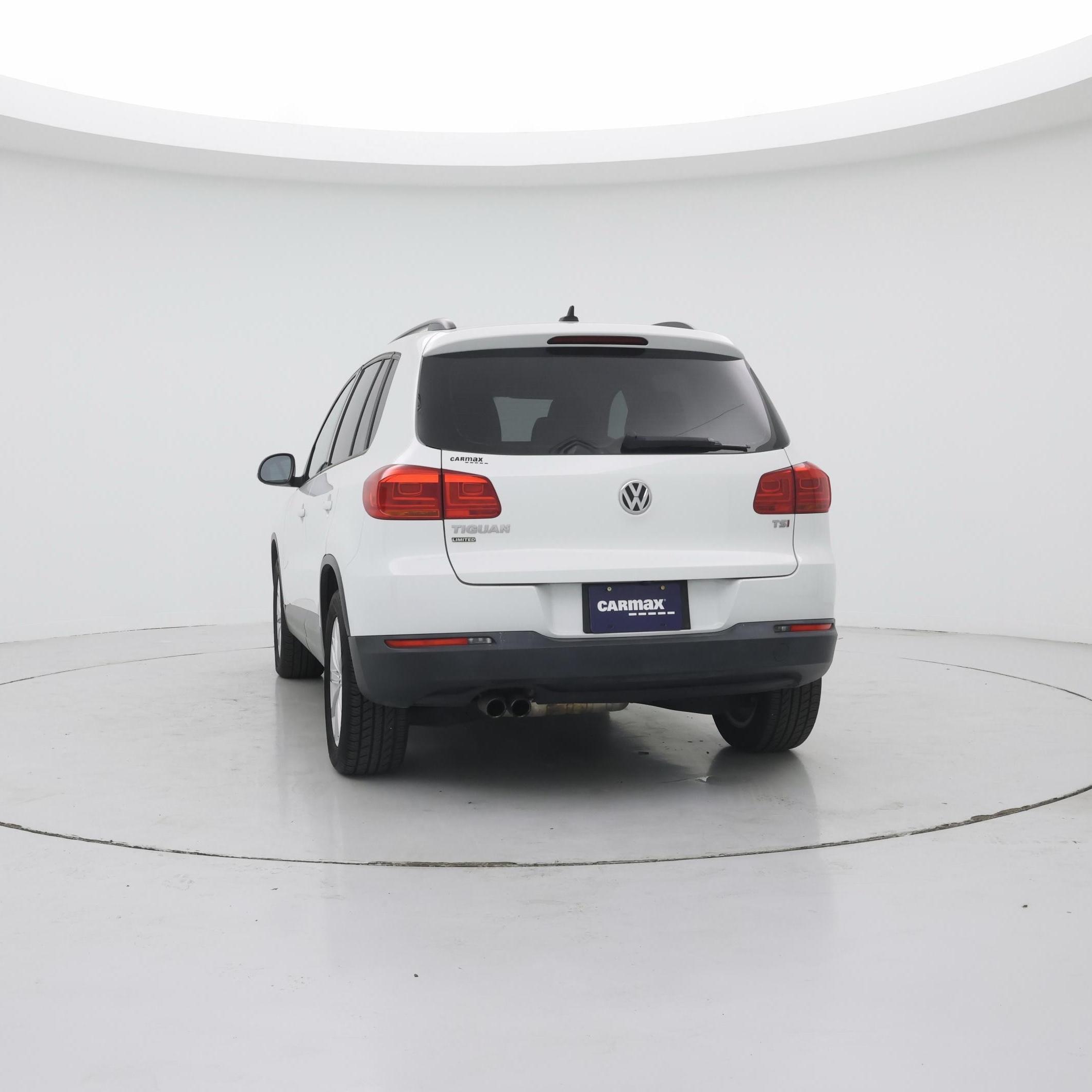 Thumbnail: 2017 Volkswagen Tiguan - 6