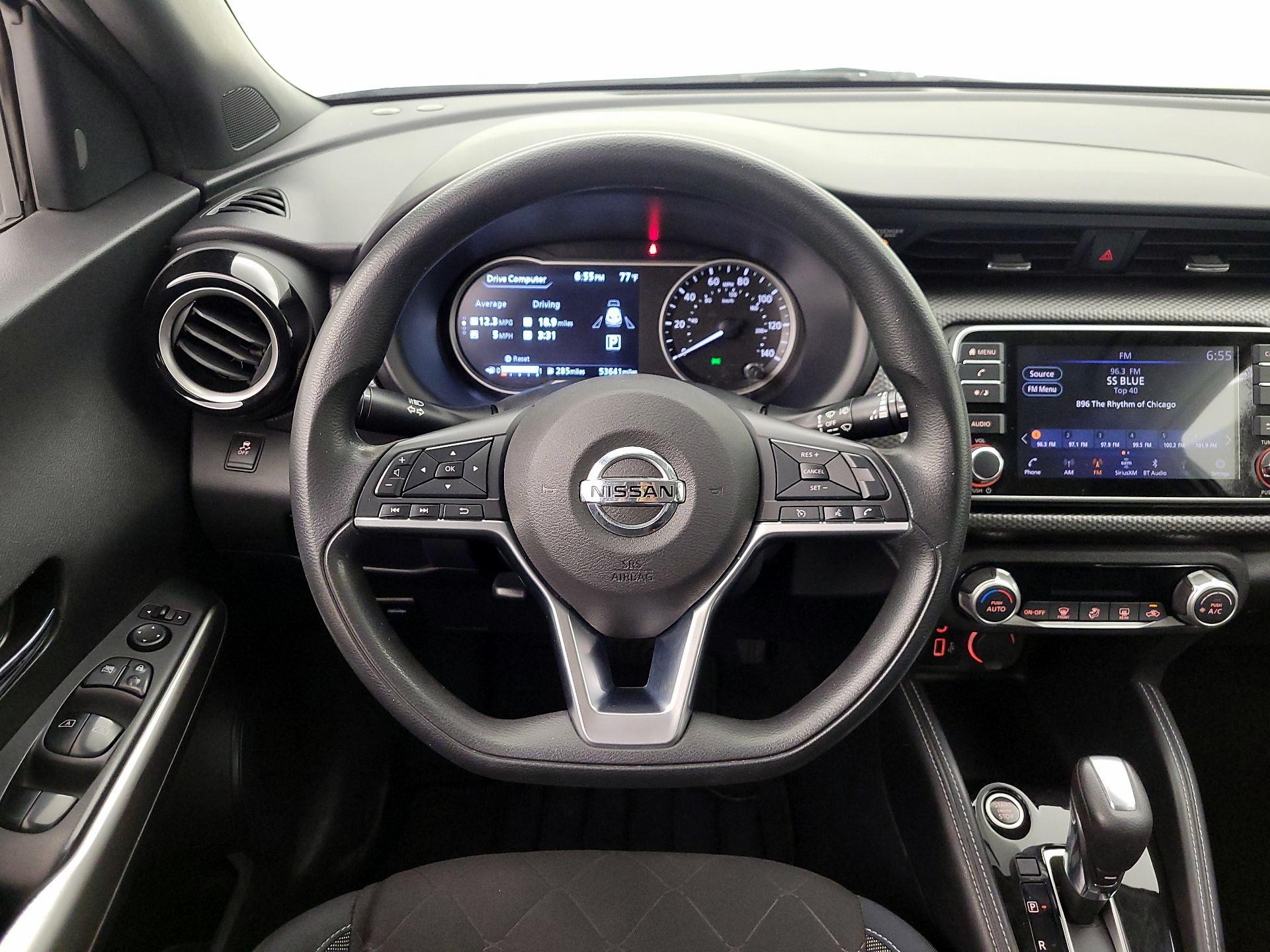 Thumbnail: 2018 Nissan Kicks - 10