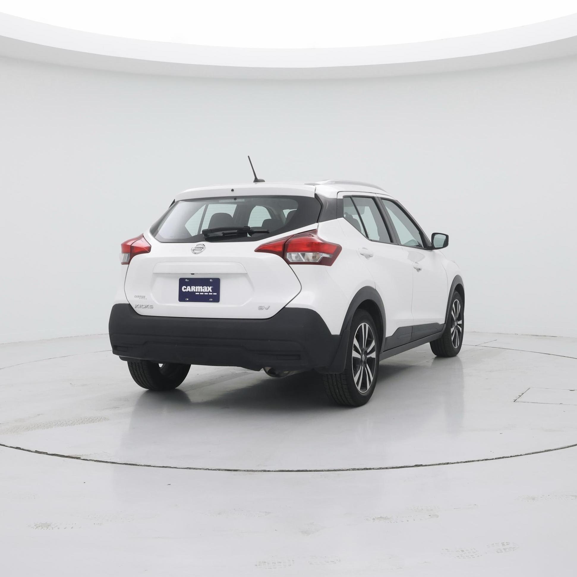 Thumbnail: 2018 Nissan Kicks - 8