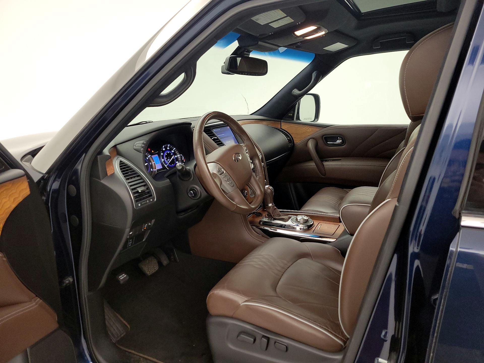 Thumbnail: 2016 INFINITI QX80 - 11