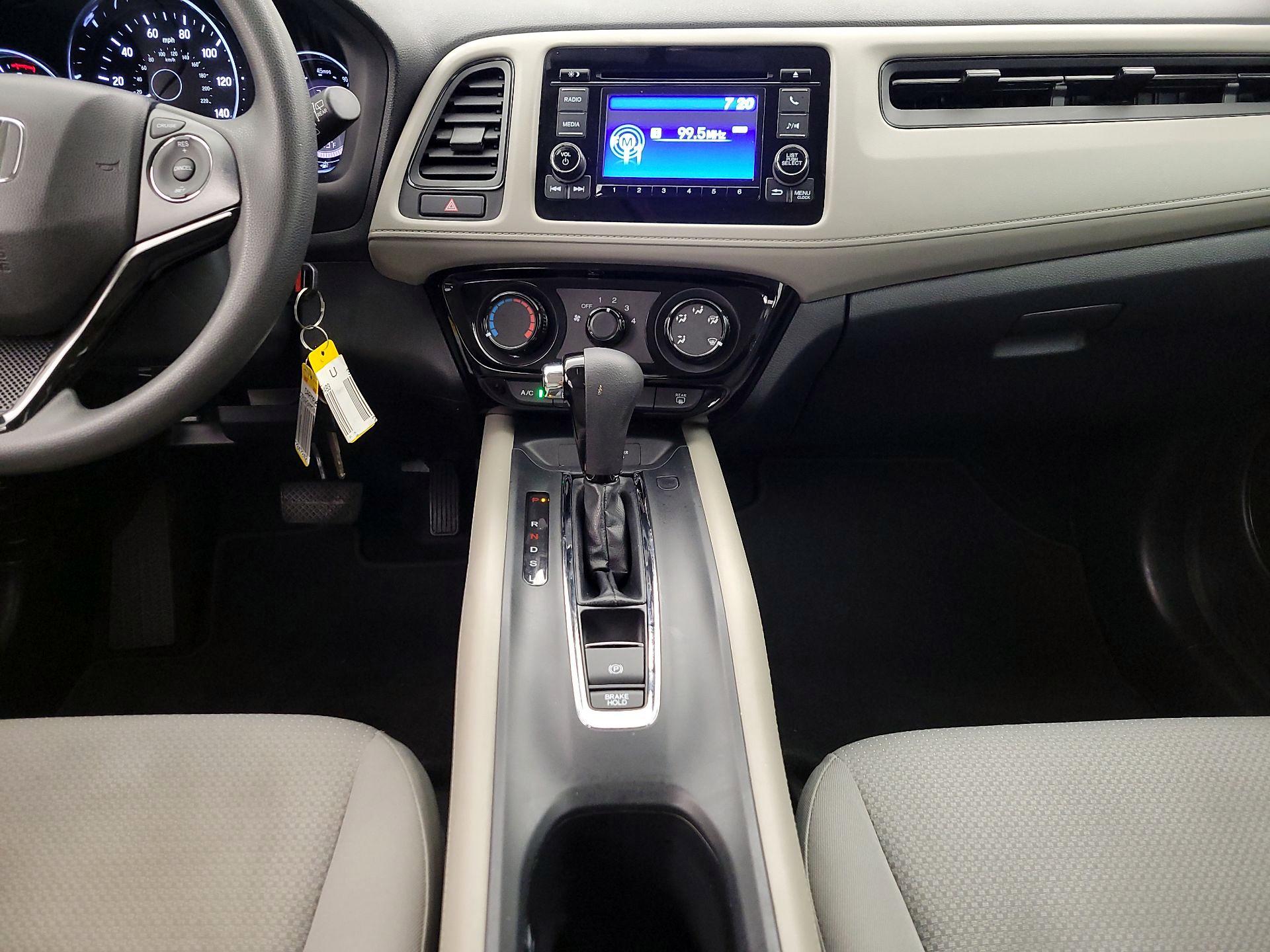 Thumbnail: 2021 Honda HR-V - 17