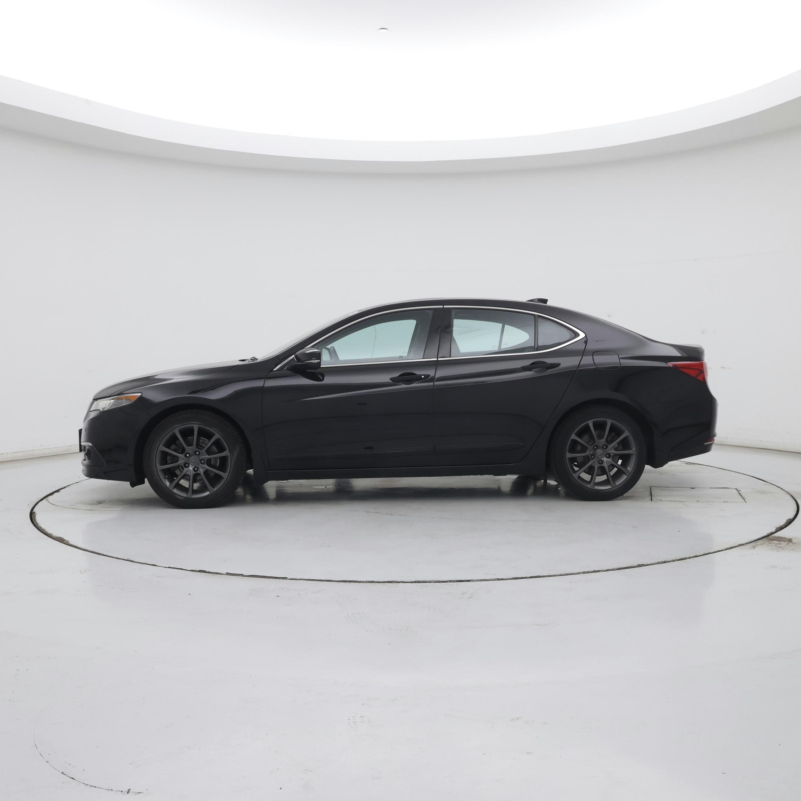Thumbnail: 2015 Acura TLX - 3