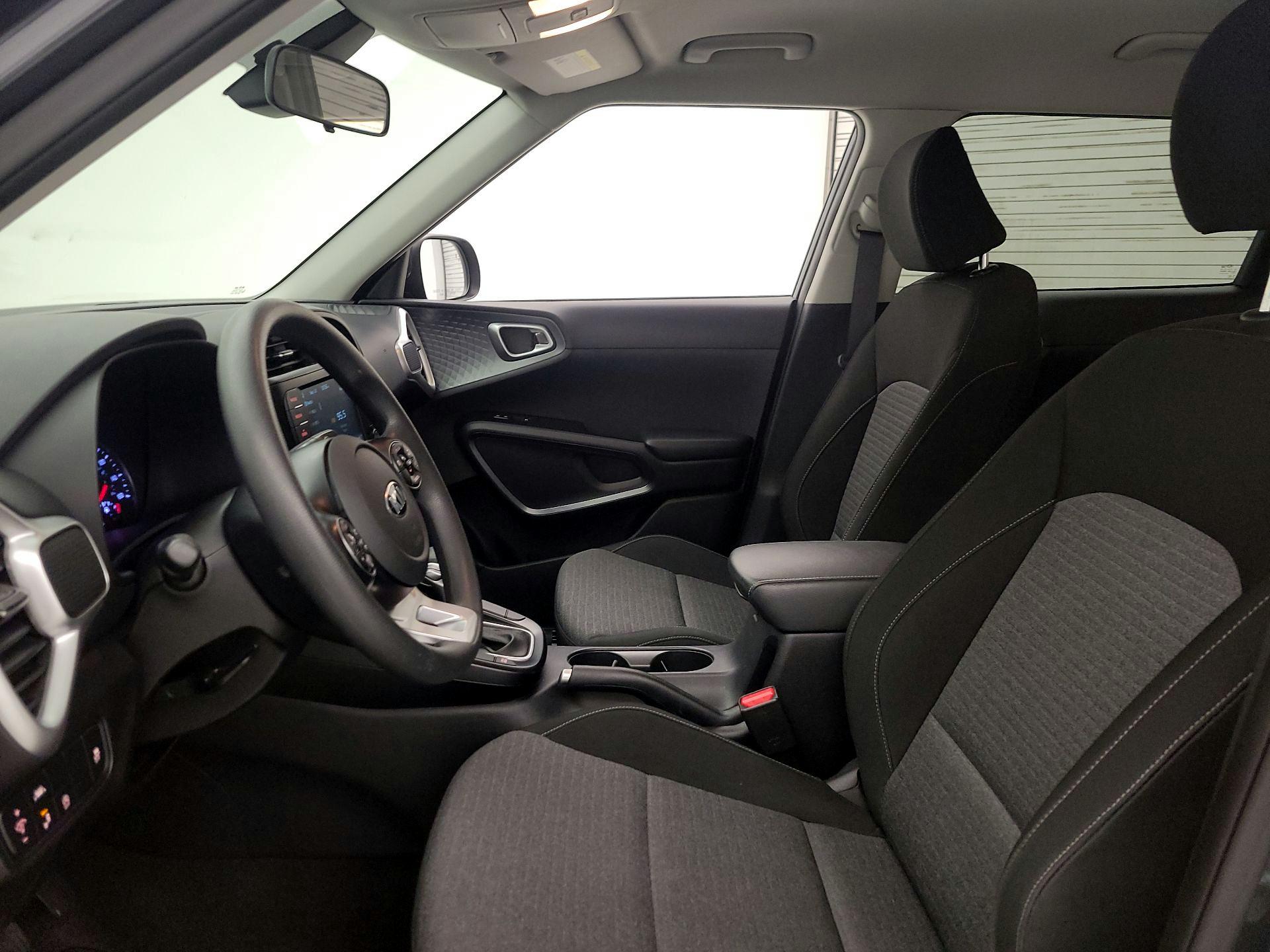 Thumbnail: 2020 Kia Soul - 11