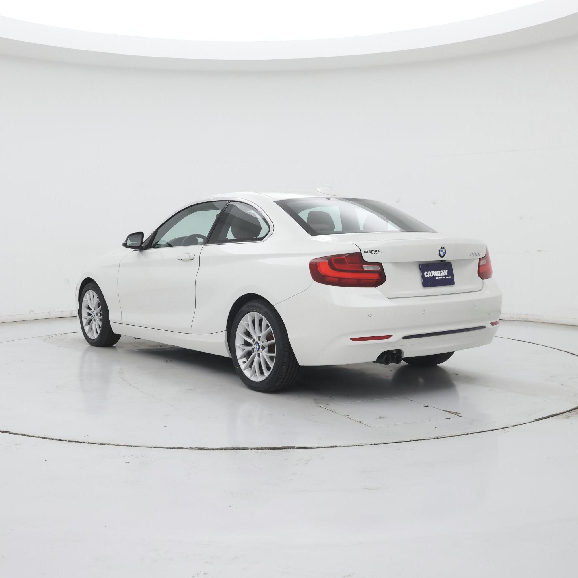 Thumbnail: 2016 BMW 2 Series - 2
