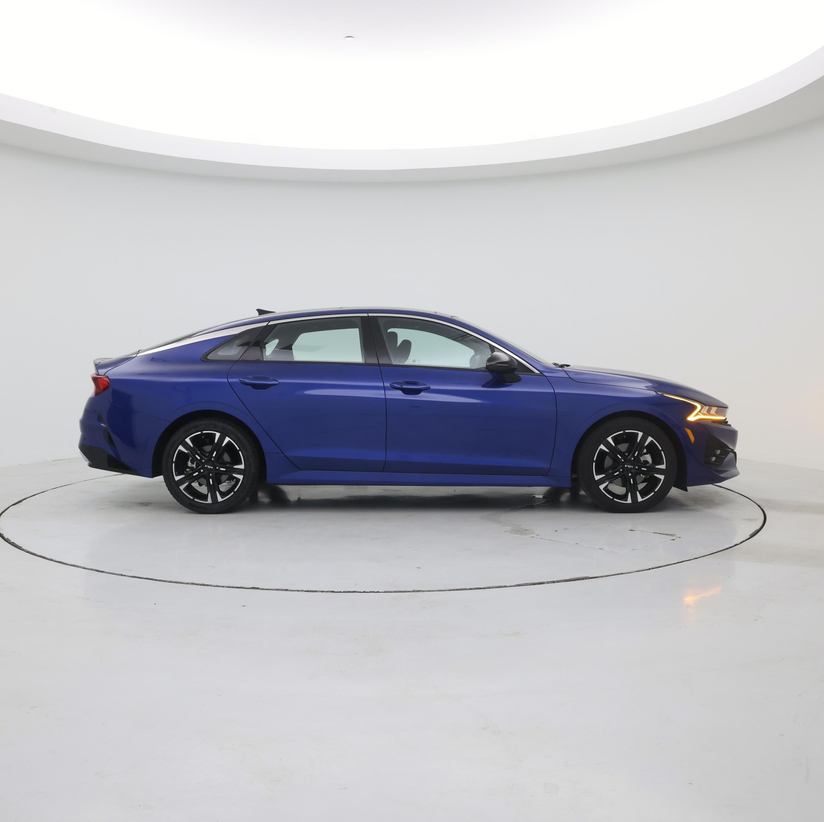 Thumbnail: 2022 Kia K5 - 7