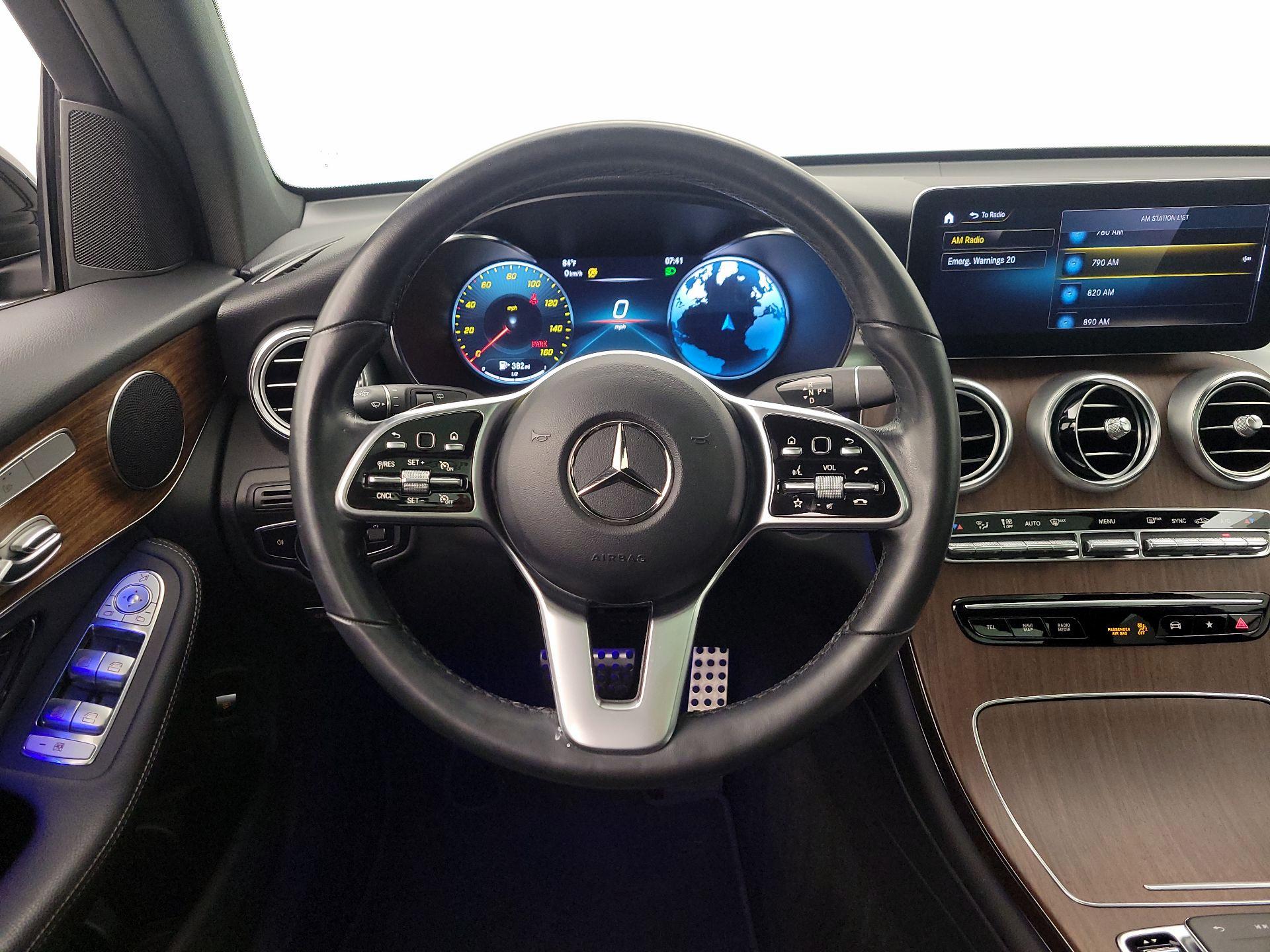 Thumbnail: 2022 Mercedes-Benz GLC - 10