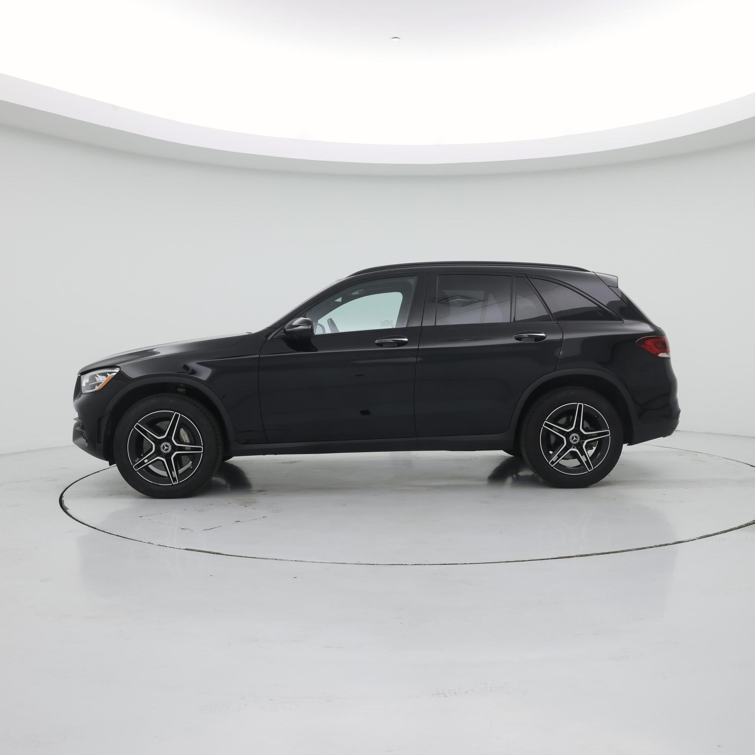 Thumbnail: 2022 Mercedes-Benz GLC - 3