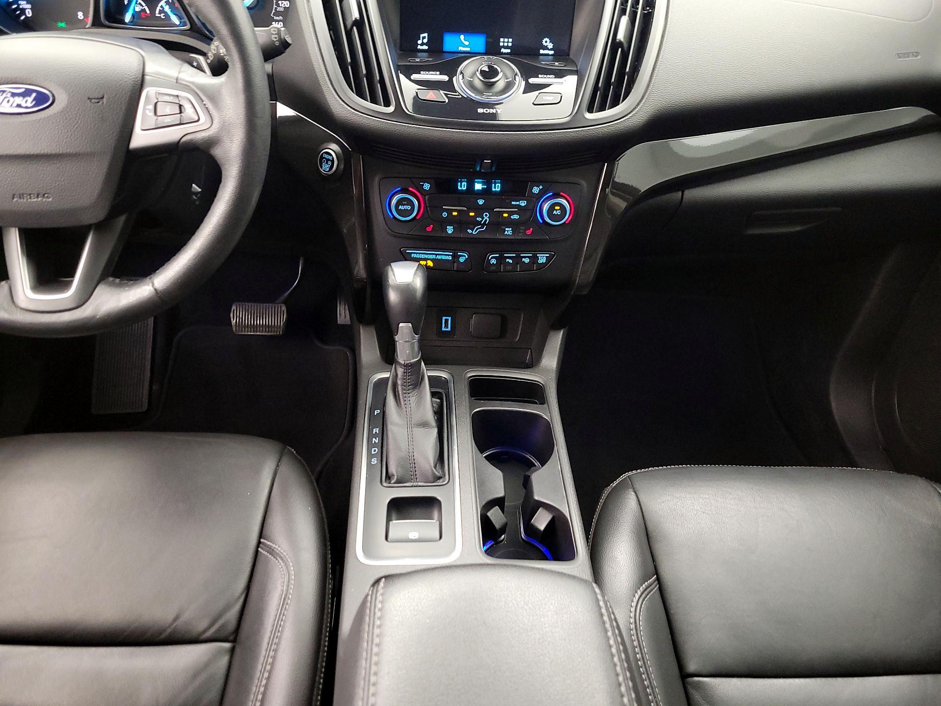Thumbnail: 2017 Ford Escape - 17