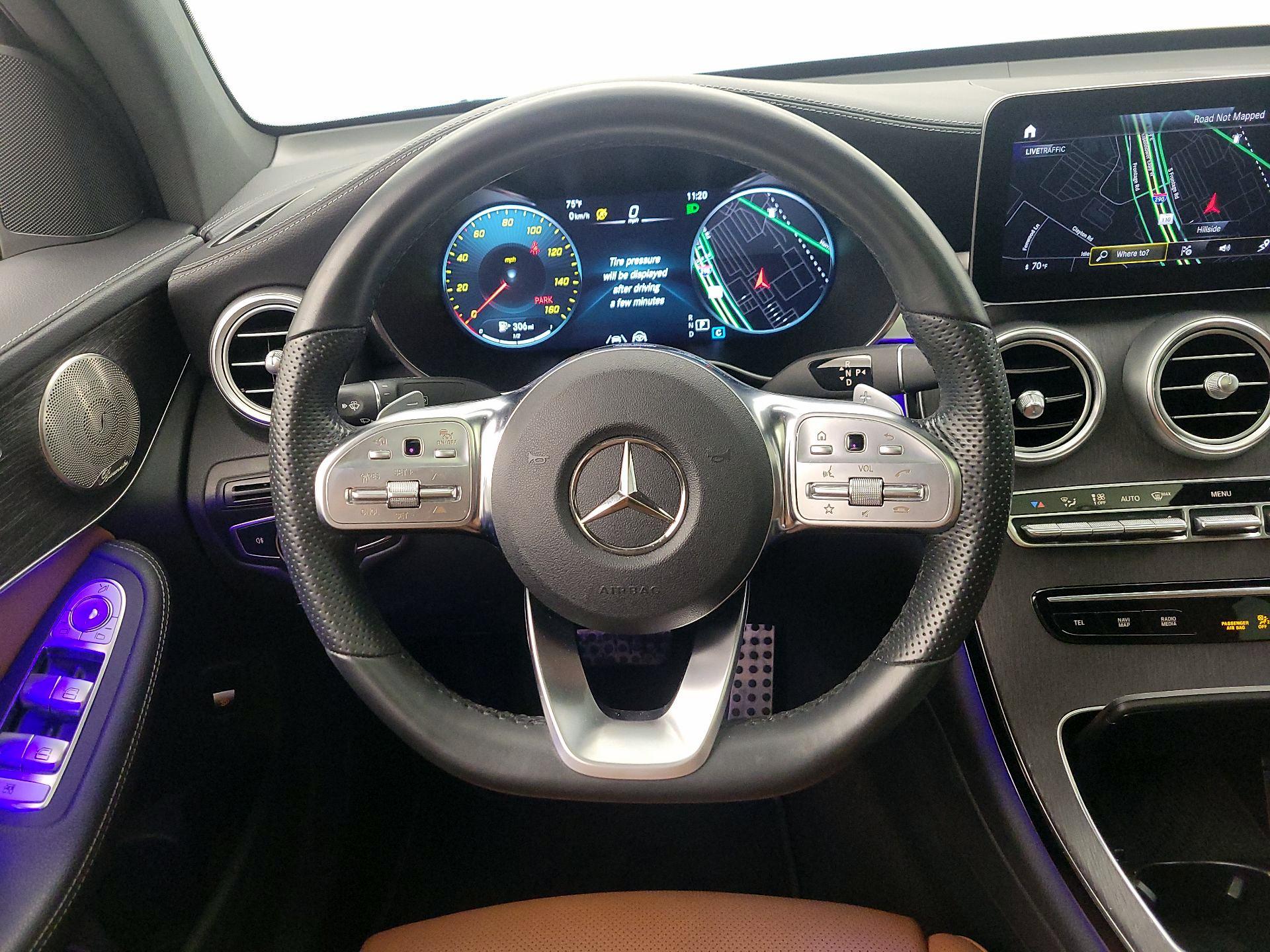 Thumbnail: 2023 Mercedes-Benz GLC - 10