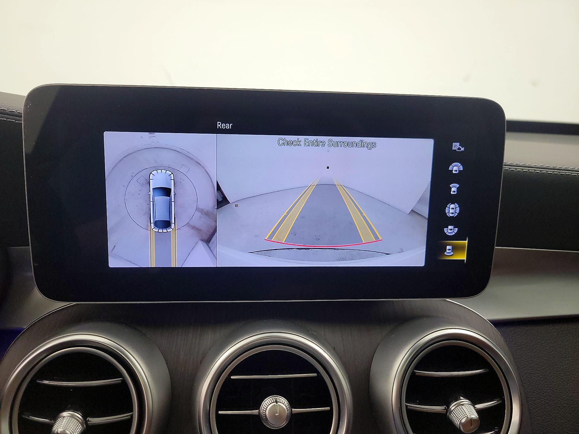 Thumbnail: 2023 Mercedes-Benz GLC - 15