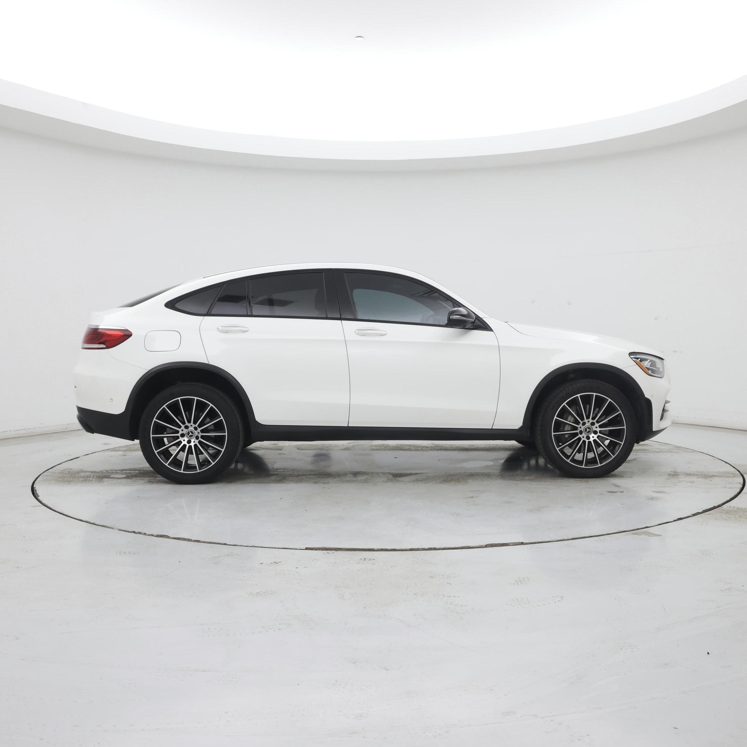 Thumbnail: 2023 Mercedes-Benz GLC - 7