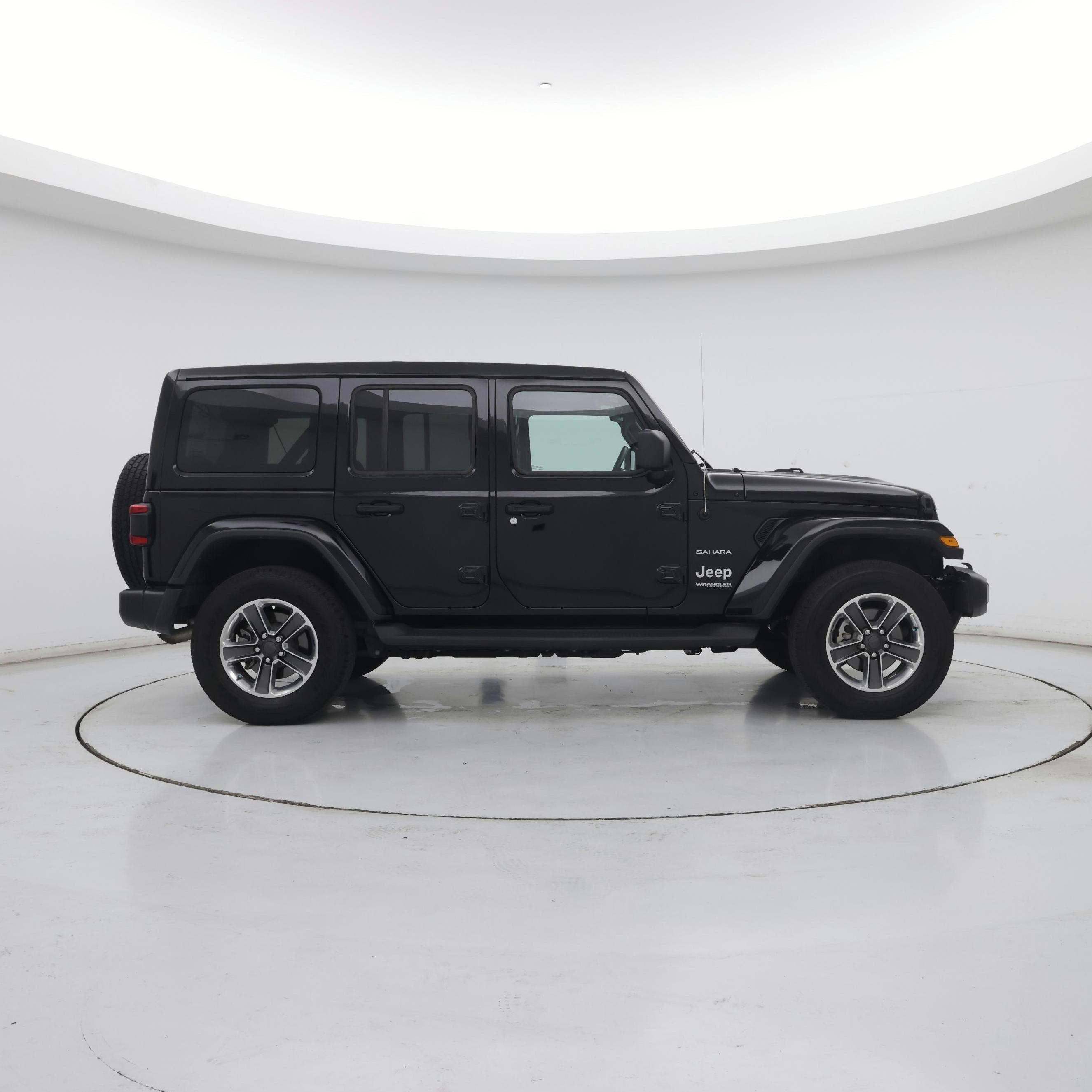 Thumbnail: 2022 Jeep Wrangler - 7