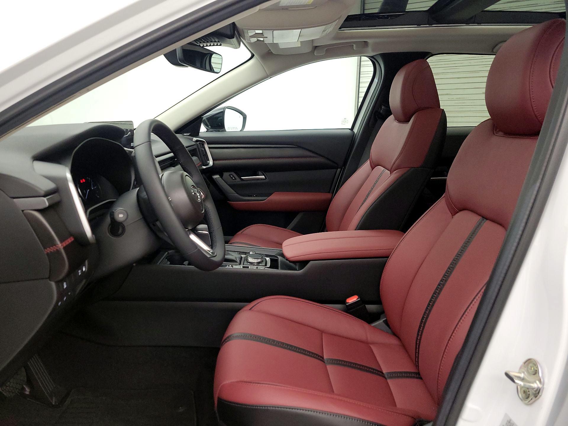 Thumbnail: 2025 Mazda CX-50 - 11