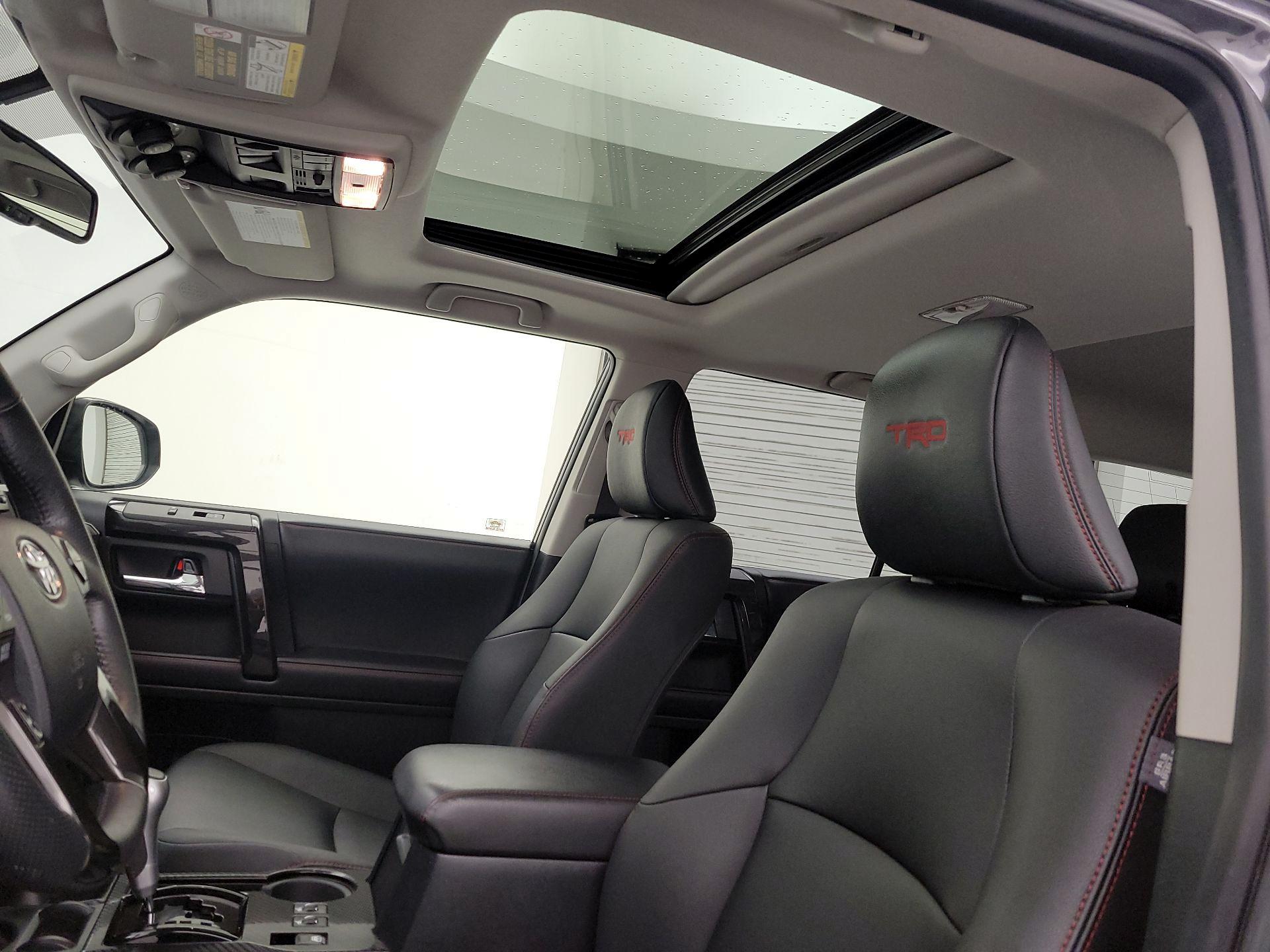 Thumbnail: 2019 Toyota 4Runner - 19