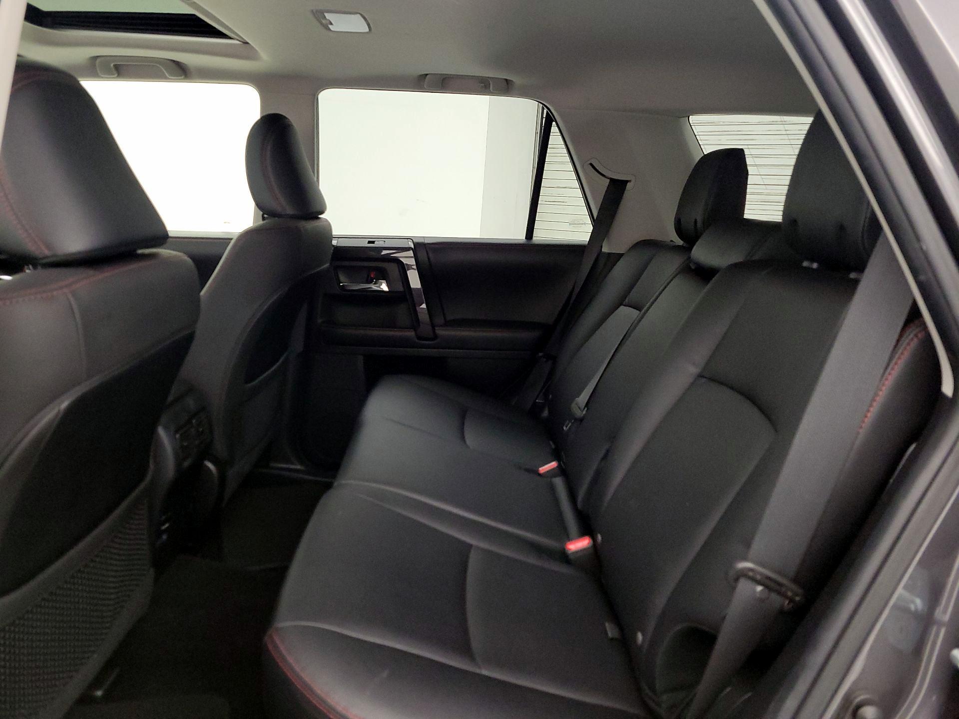 Thumbnail: 2019 Toyota 4Runner - 20