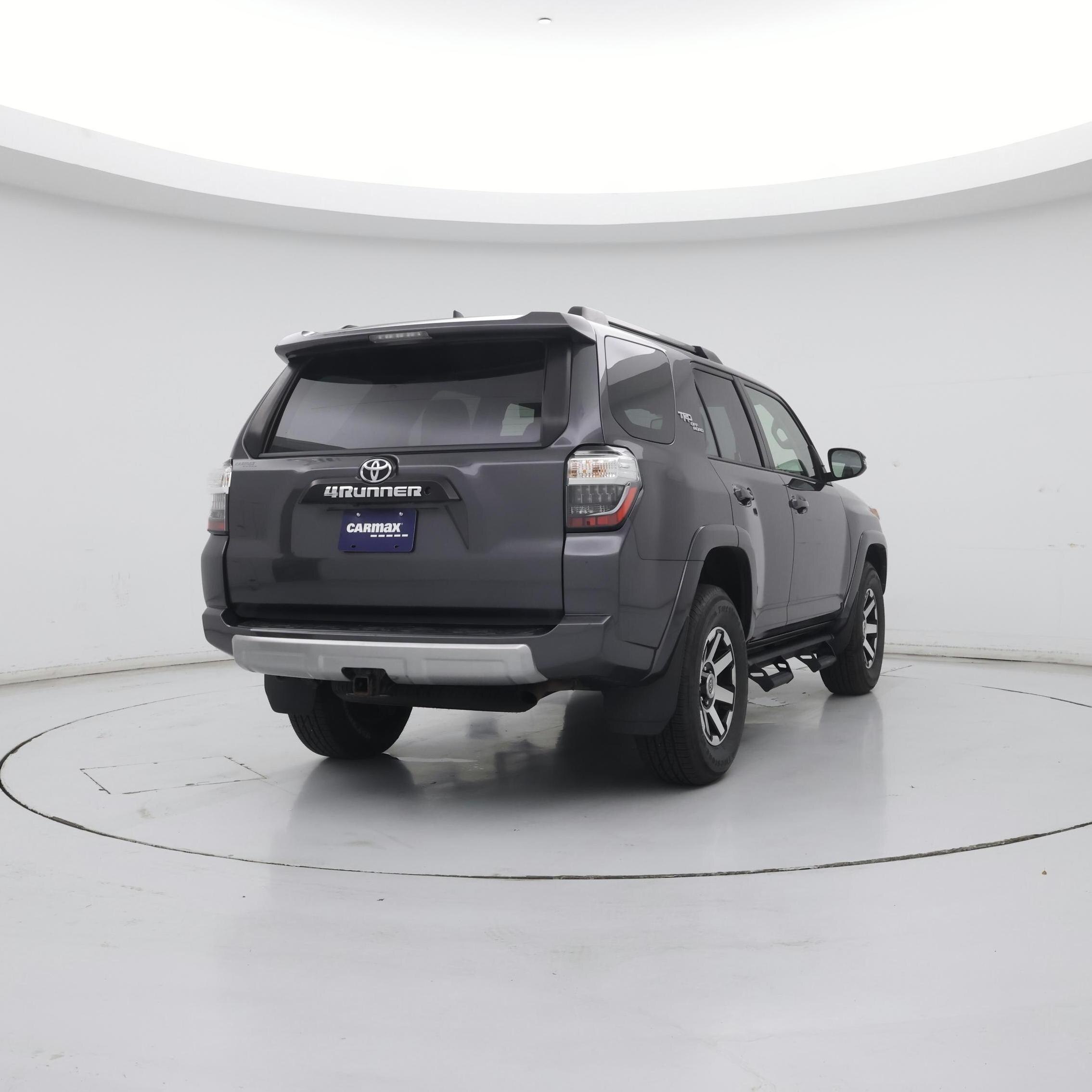 Thumbnail: 2019 Toyota 4Runner - 8
