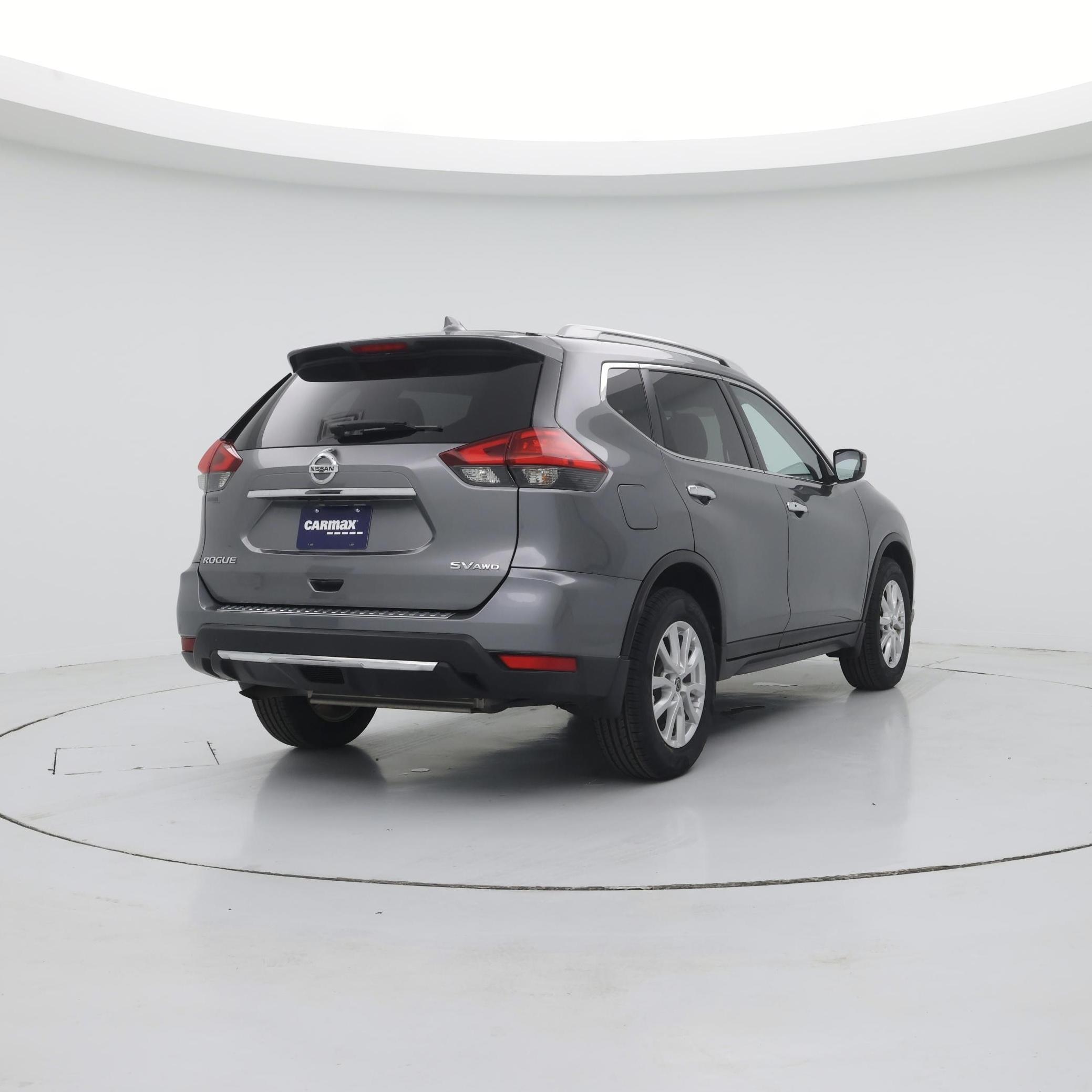 Thumbnail: 2017 Nissan Rogue - 8