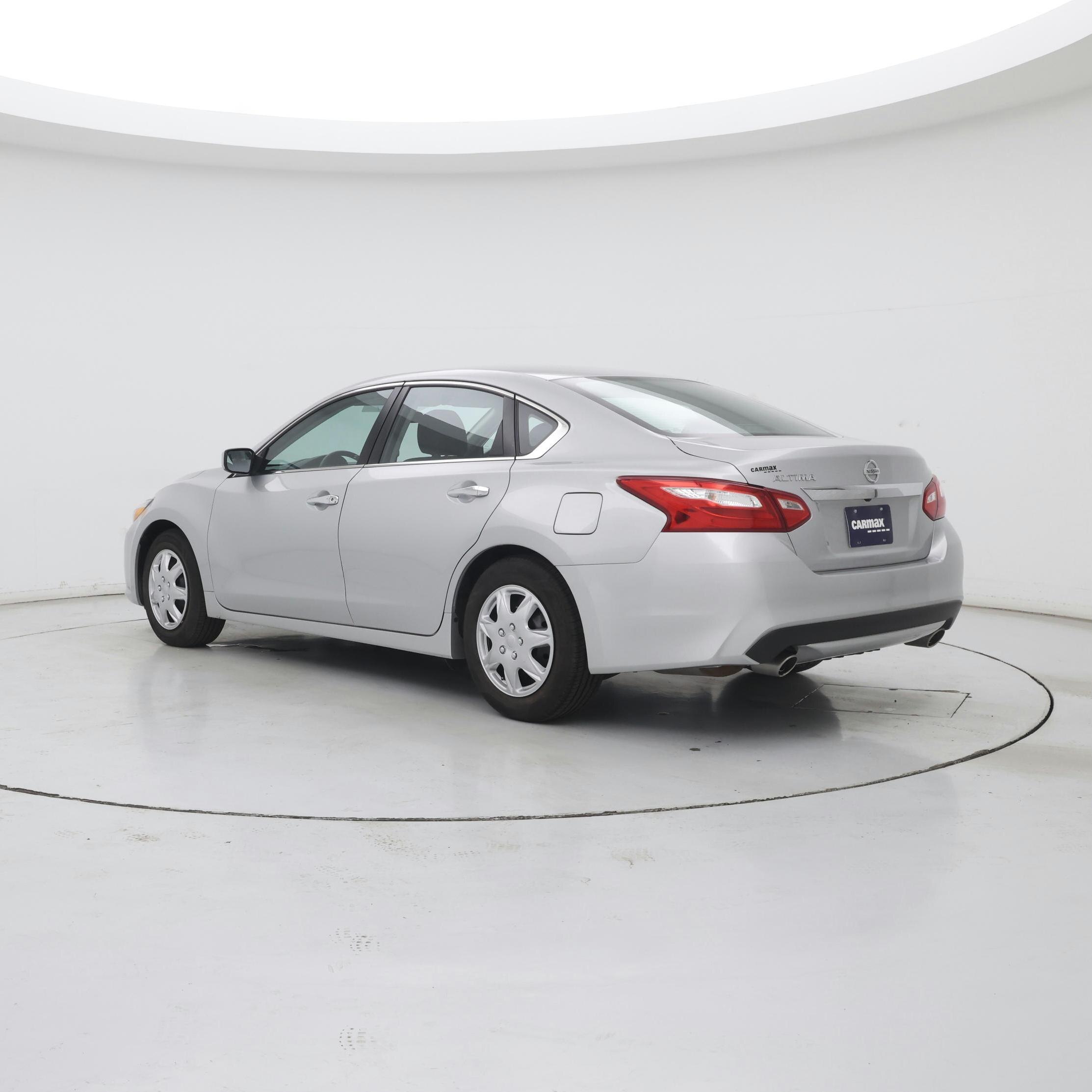 Thumbnail: 2016 Nissan Altima - 2