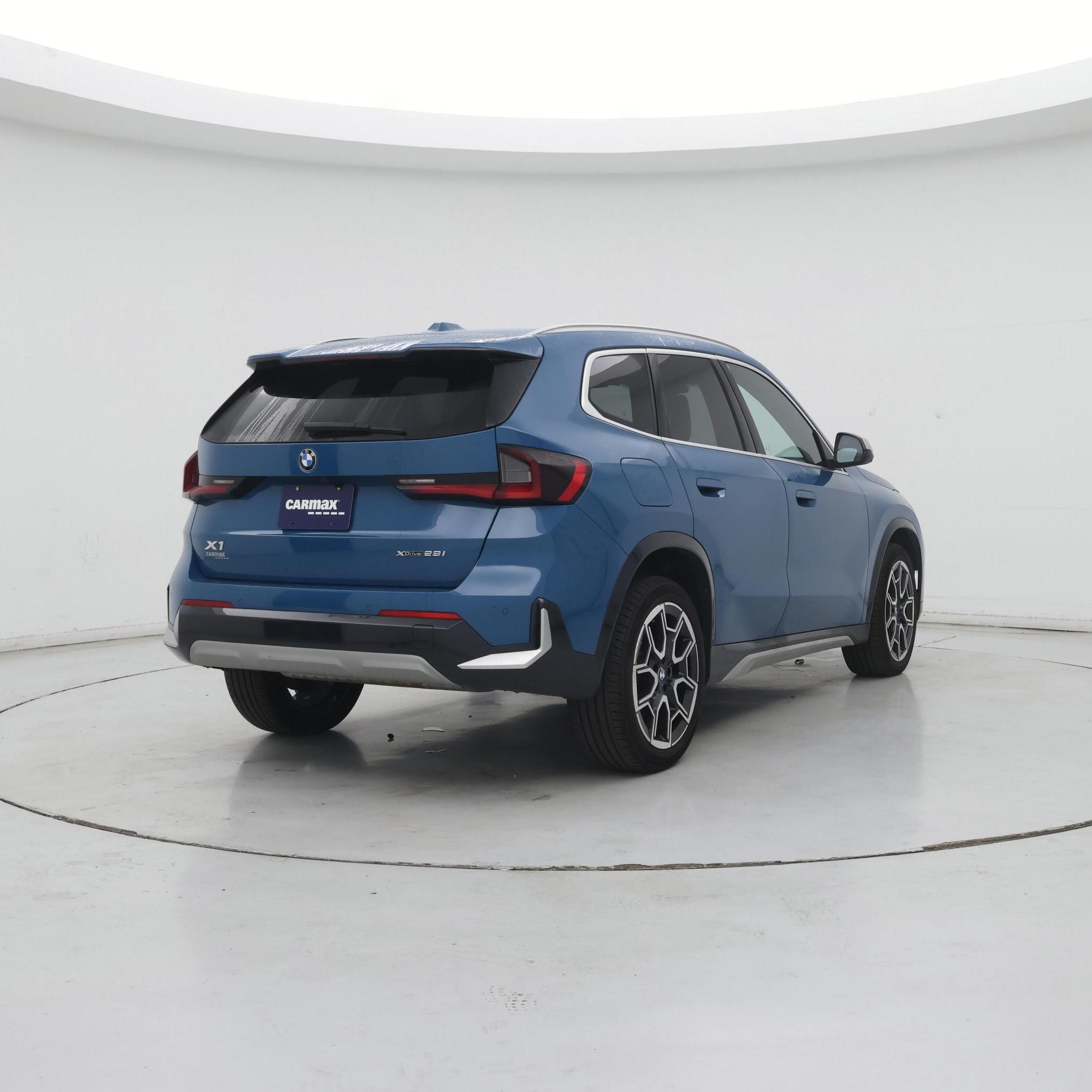 Thumbnail: 2024 BMW X1 - 8