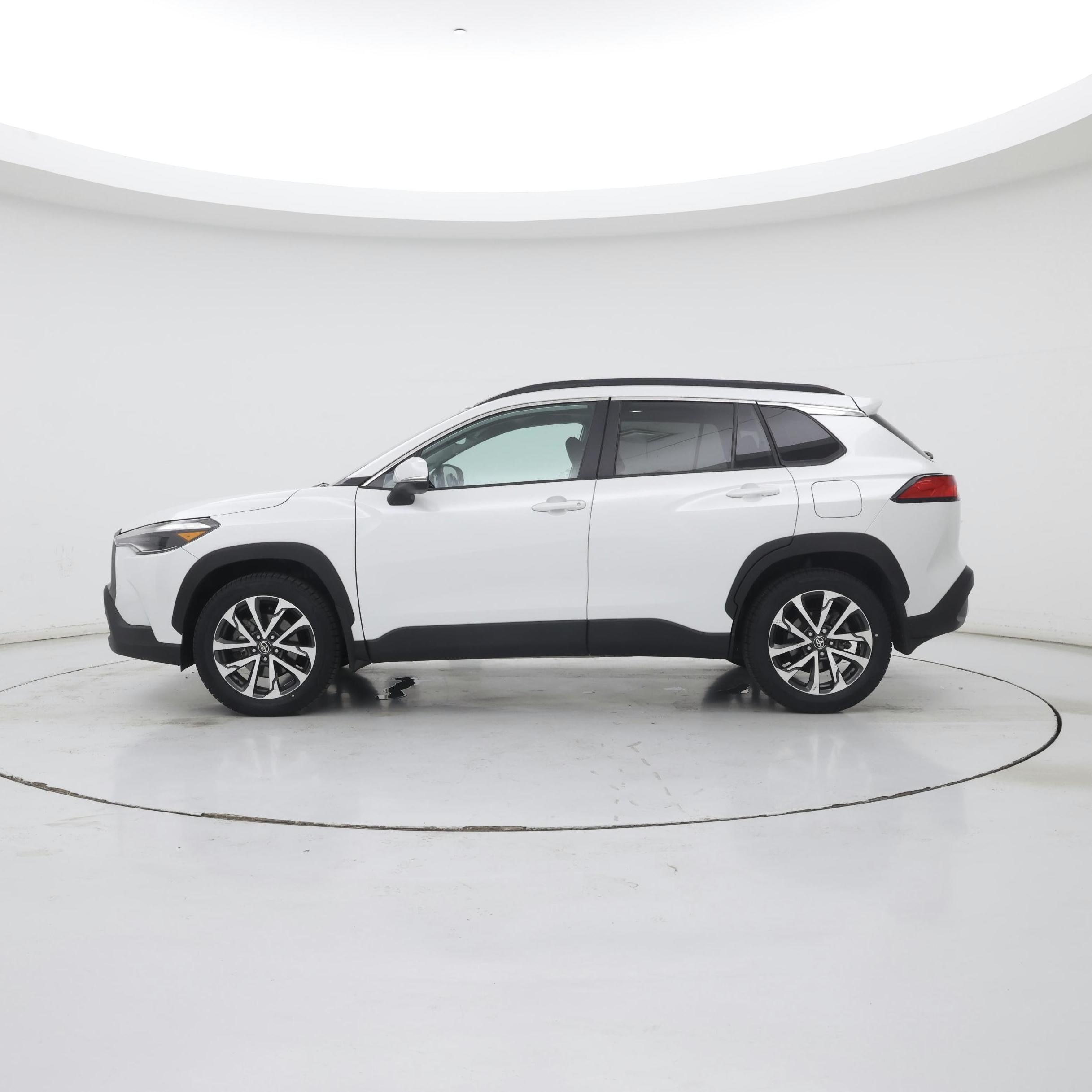 Thumbnail: 2024 Toyota Corolla Cross - 3