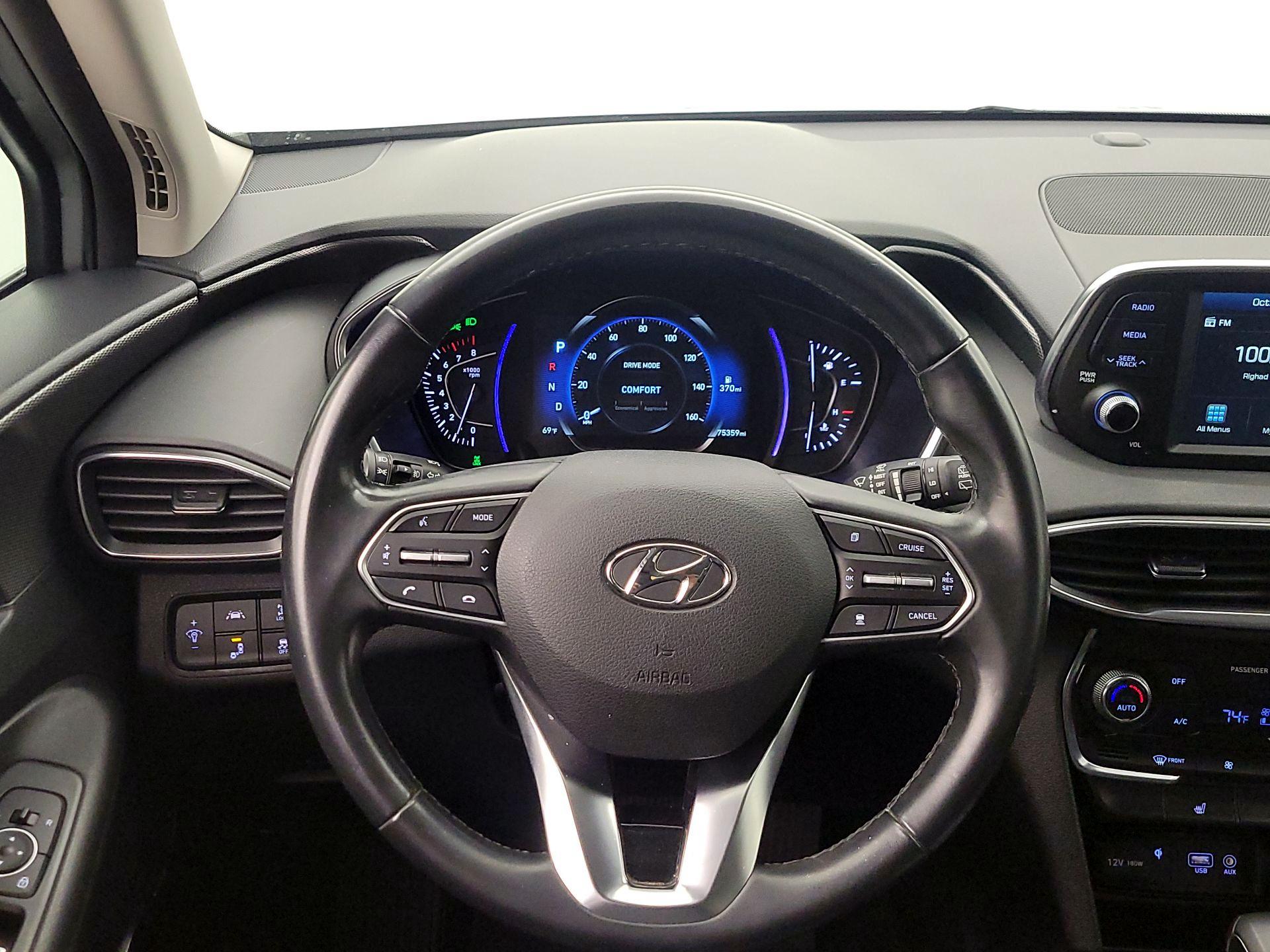 Thumbnail: 2020 Hyundai Santa Fe - 10