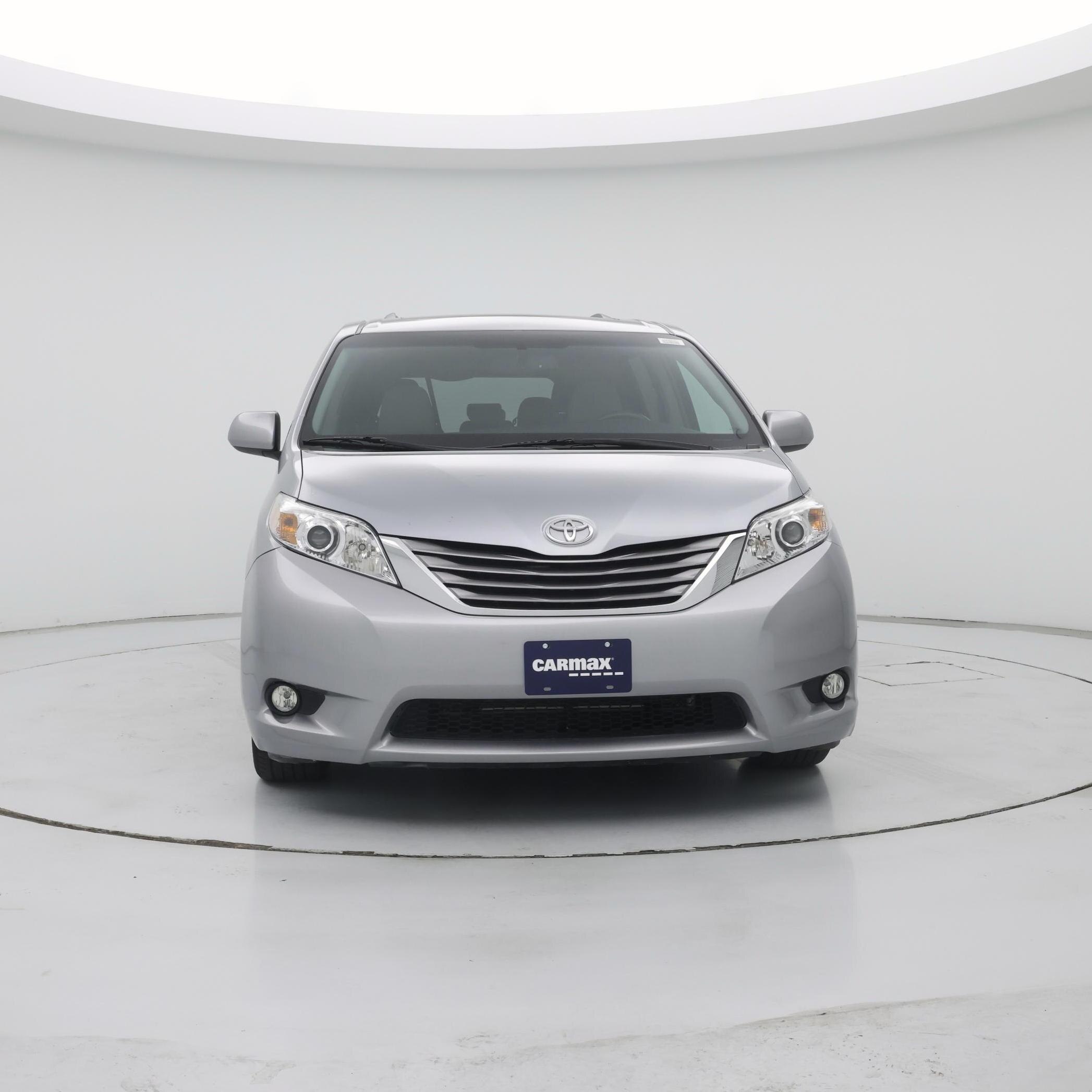 Thumbnail: 2015 Toyota Sienna - 5