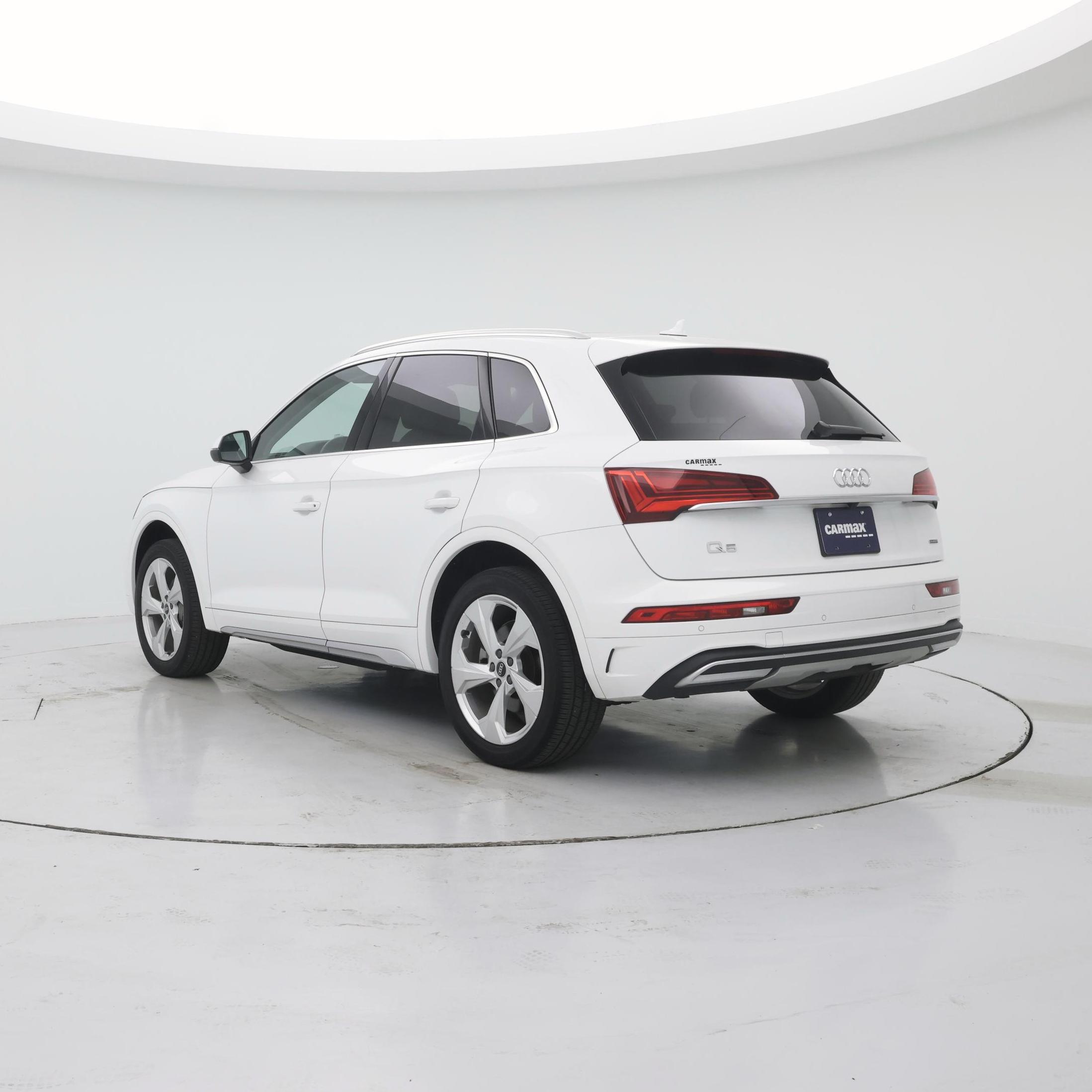 Thumbnail: 2021 Audi Q5 - 2