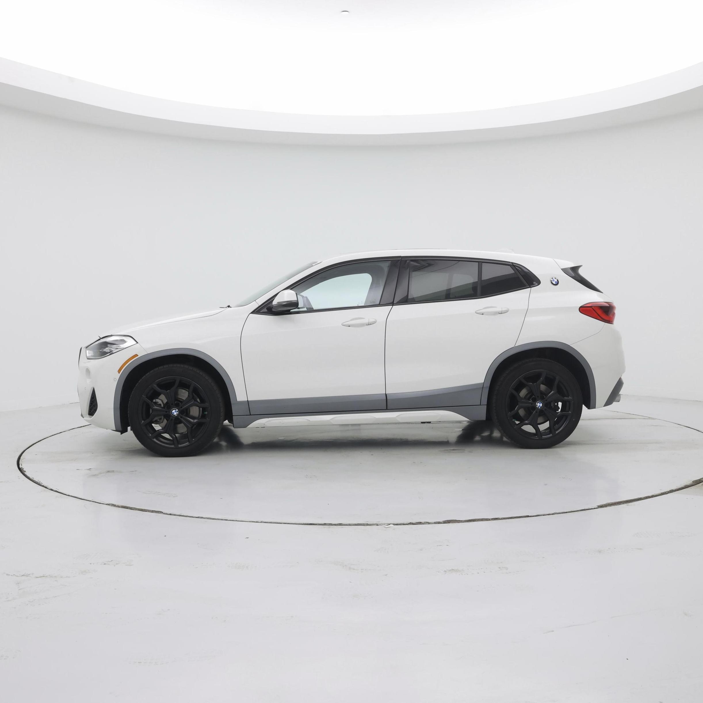 Thumbnail: 2020 BMW X2 - 3