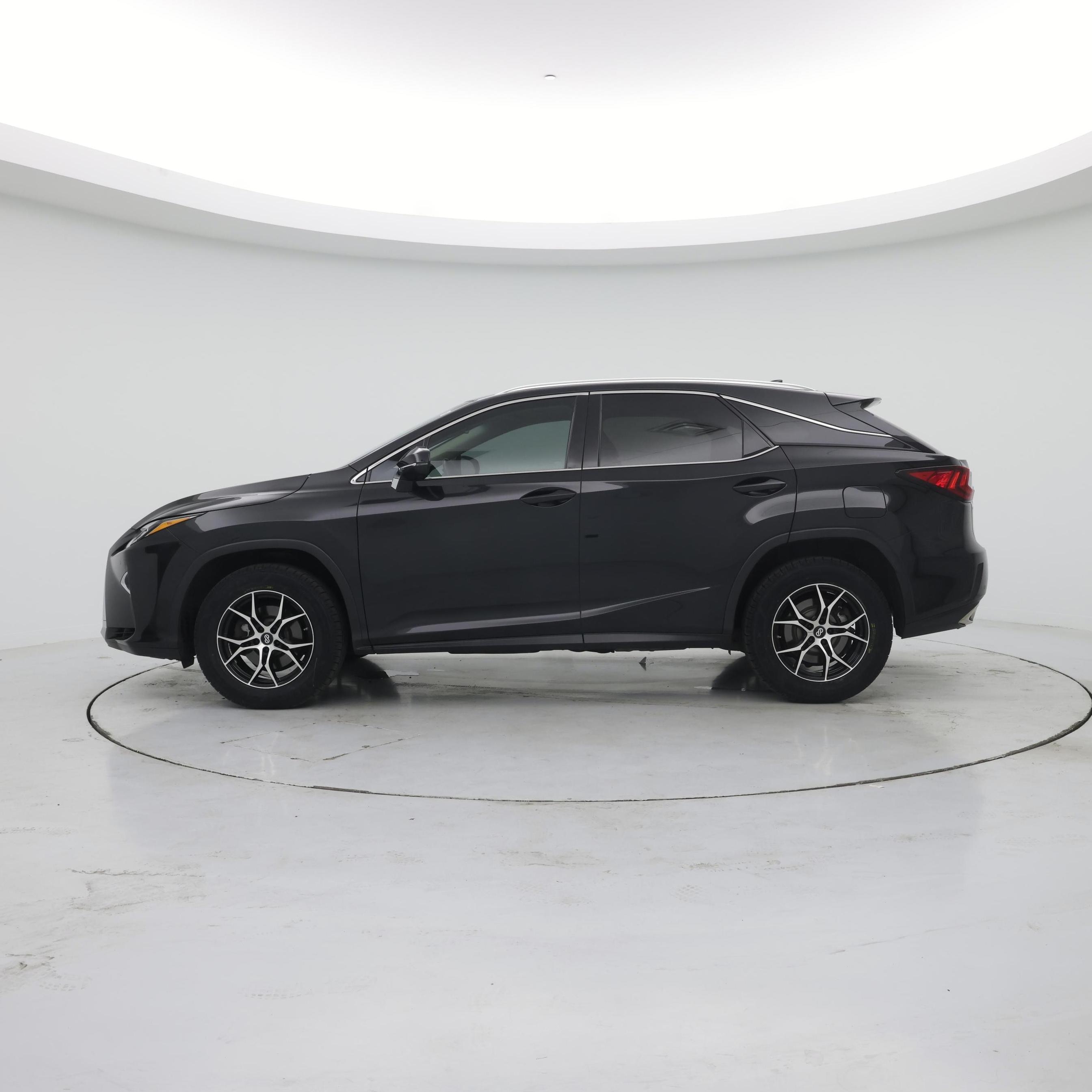 Thumbnail: 2018 Lexus RX - 3
