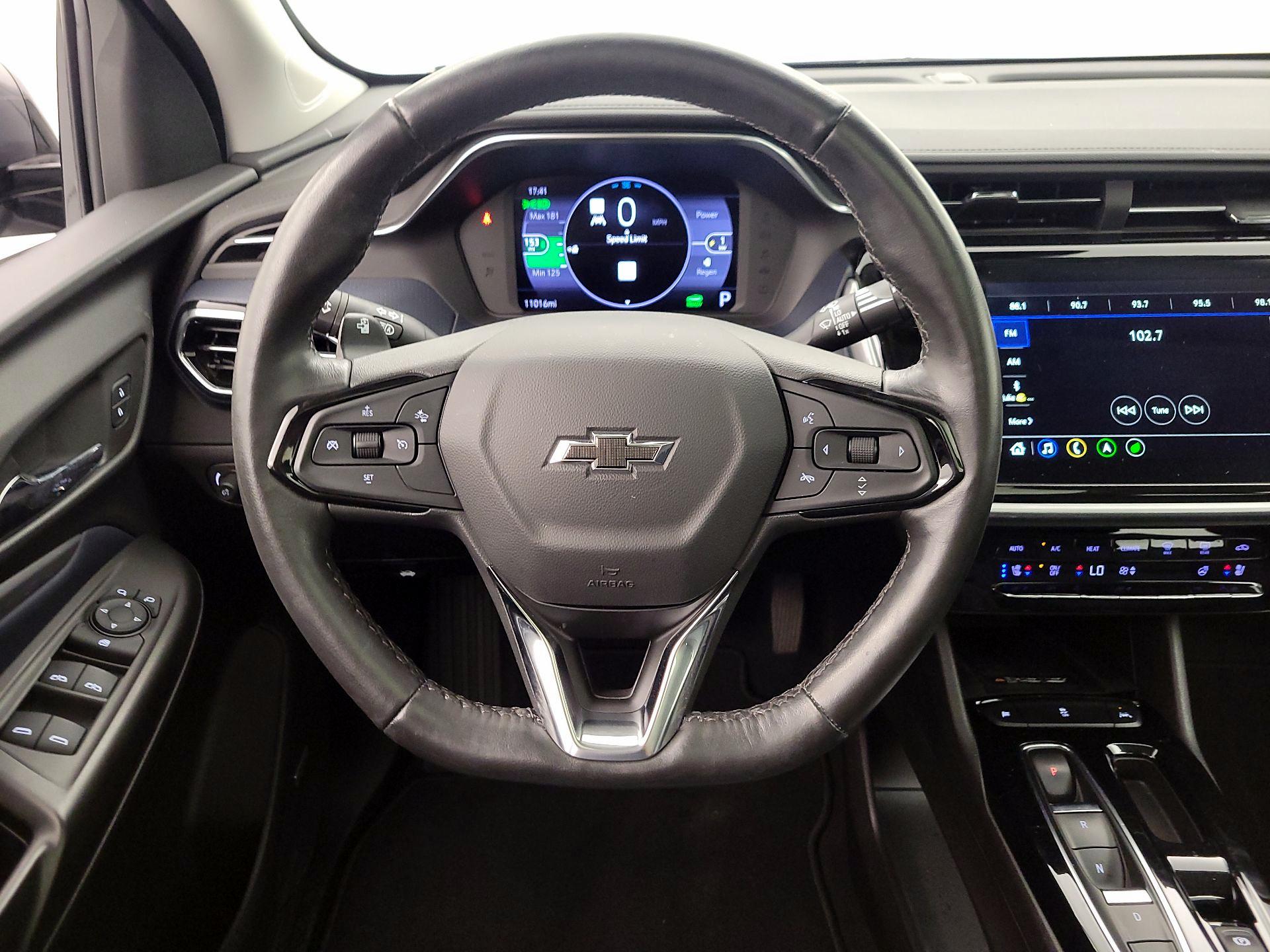 Thumbnail: 2023 Chevrolet Bolt EUV - 10