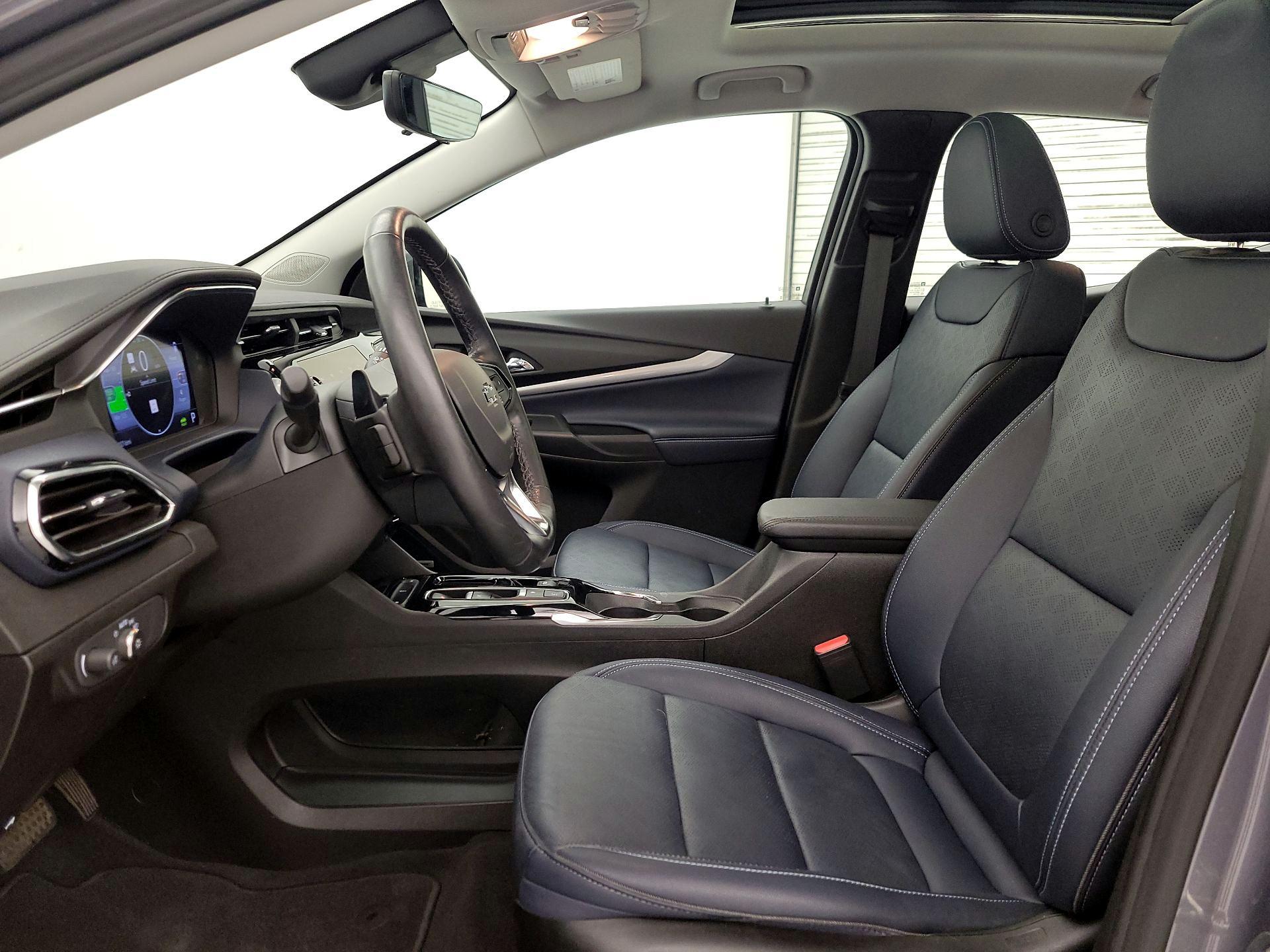 Thumbnail: 2023 Chevrolet Bolt EUV - 11