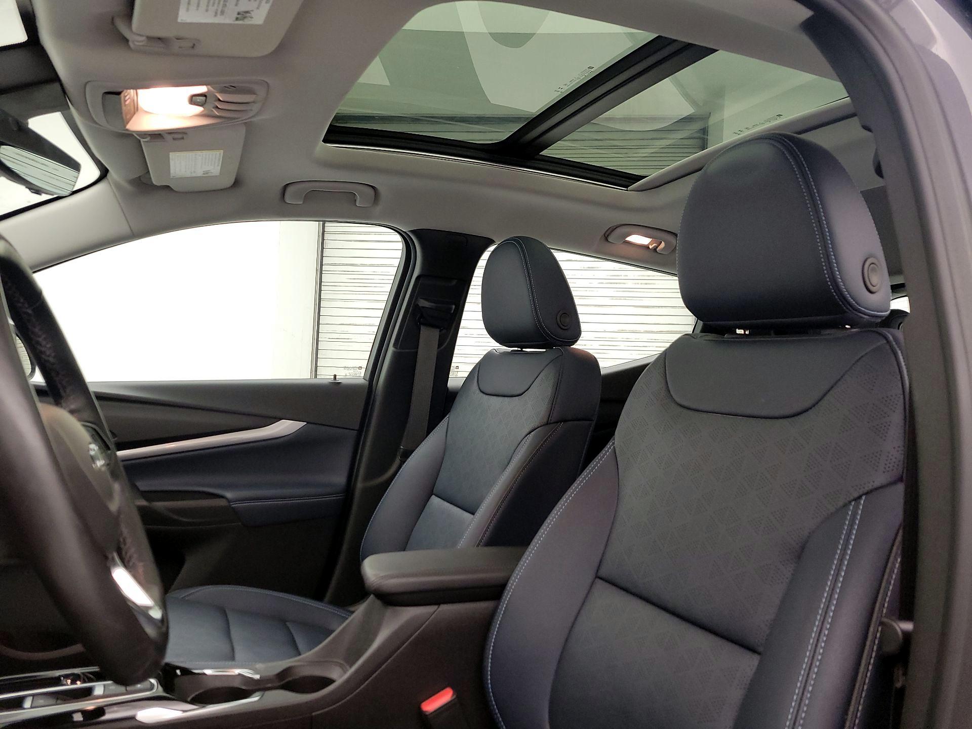 Thumbnail: 2023 Chevrolet Bolt EUV - 20
