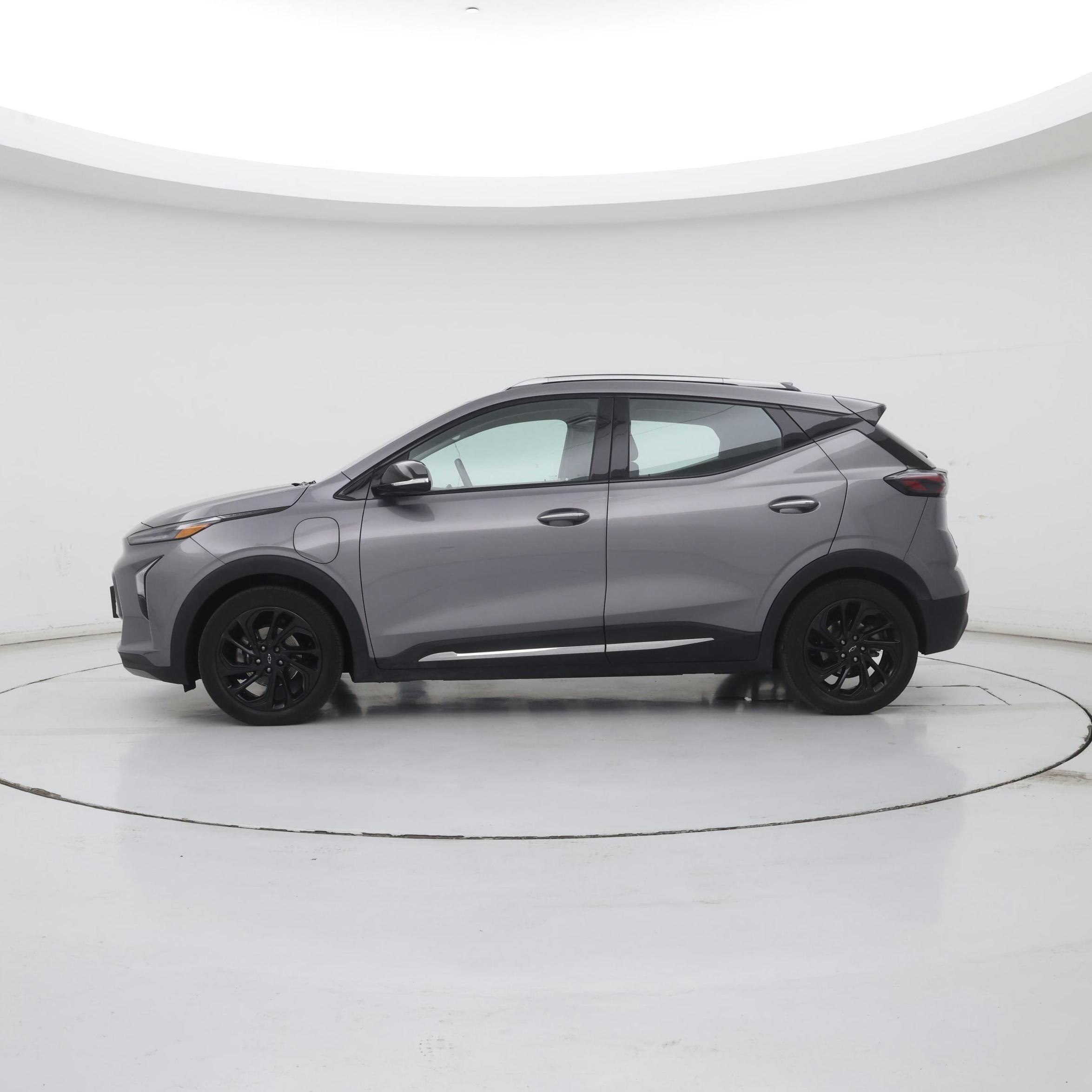 Thumbnail: 2023 Chevrolet Bolt EUV - 3
