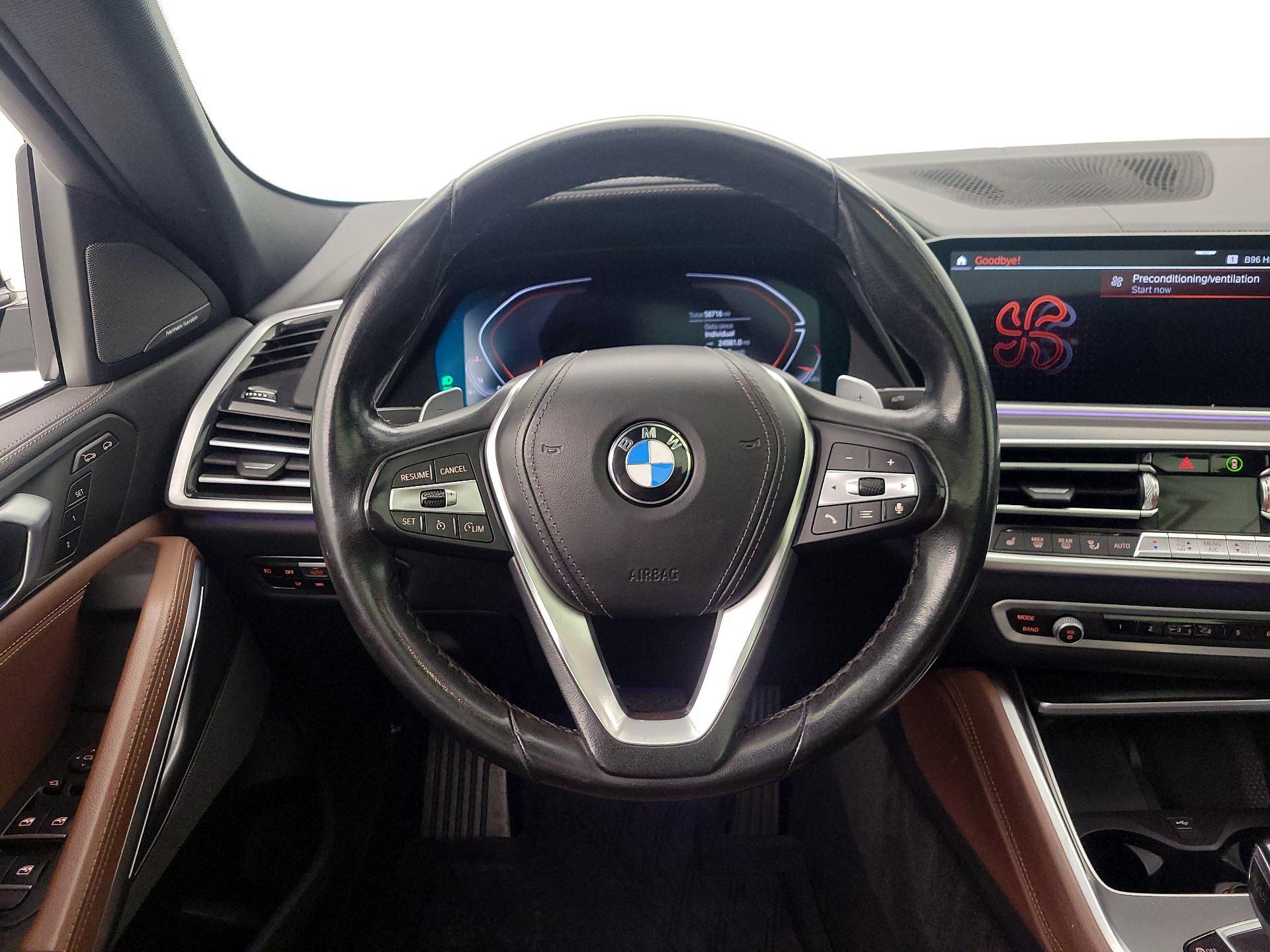 Thumbnail: 2021 BMW X6 - 10