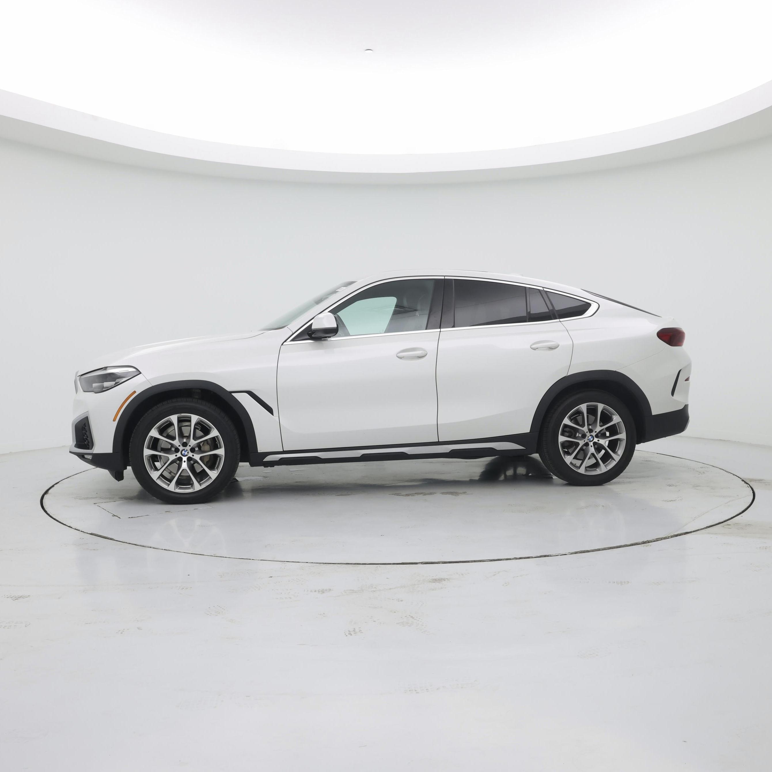 Thumbnail: 2021 BMW X6 - 3