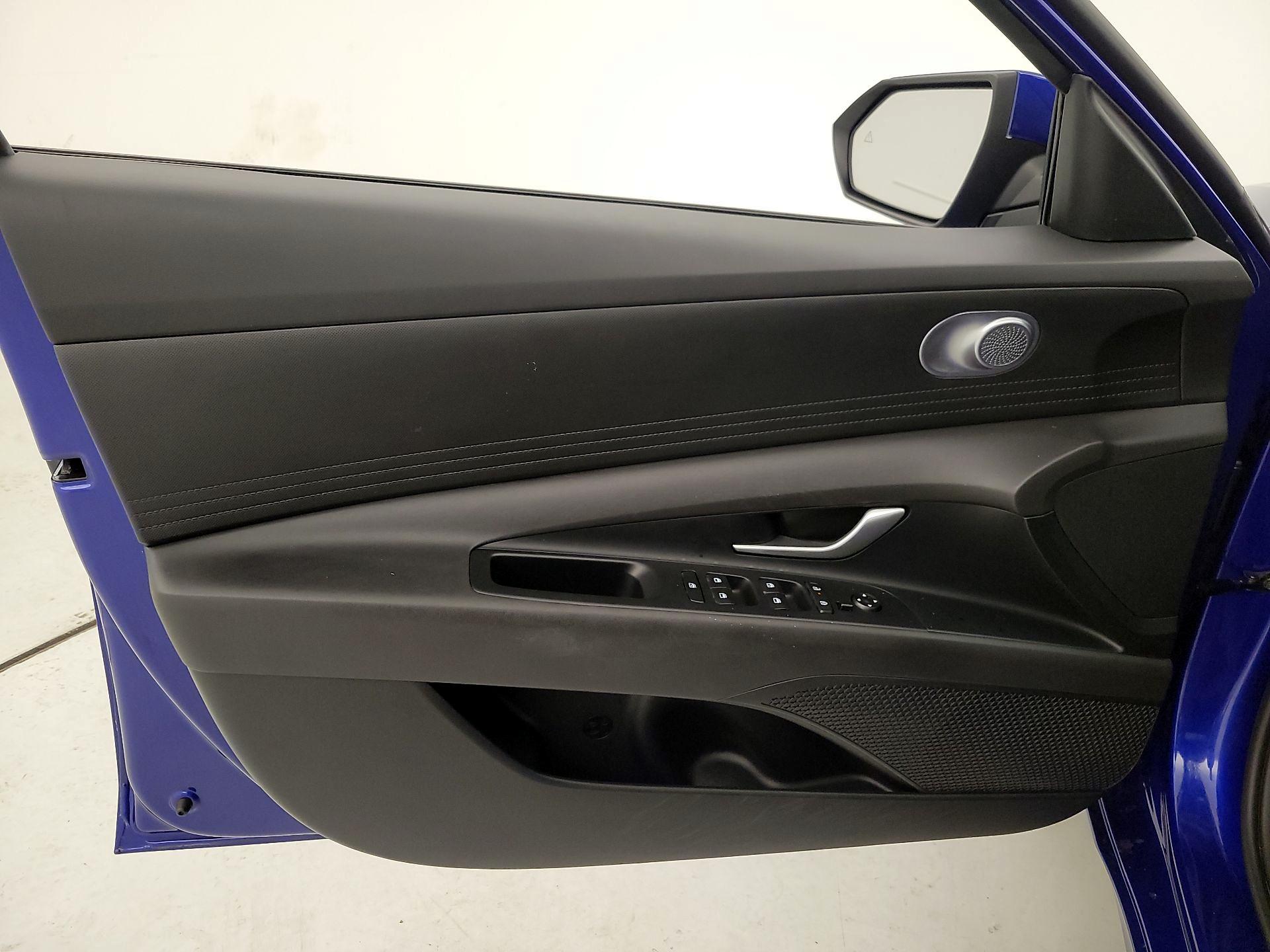 Thumbnail: 2024 Hyundai Elantra - 12