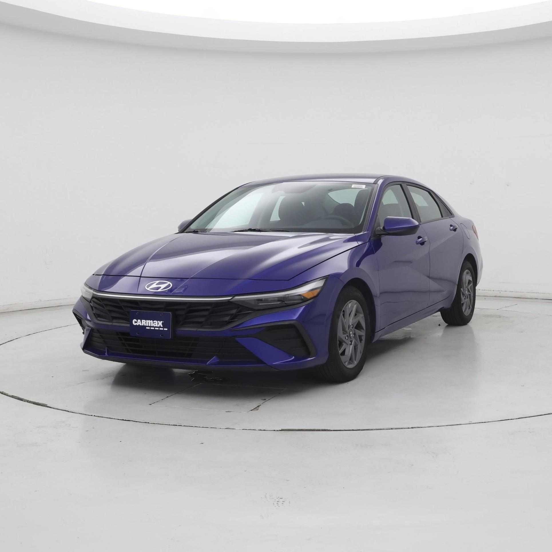Thumbnail: 2024 Hyundai Elantra - 4