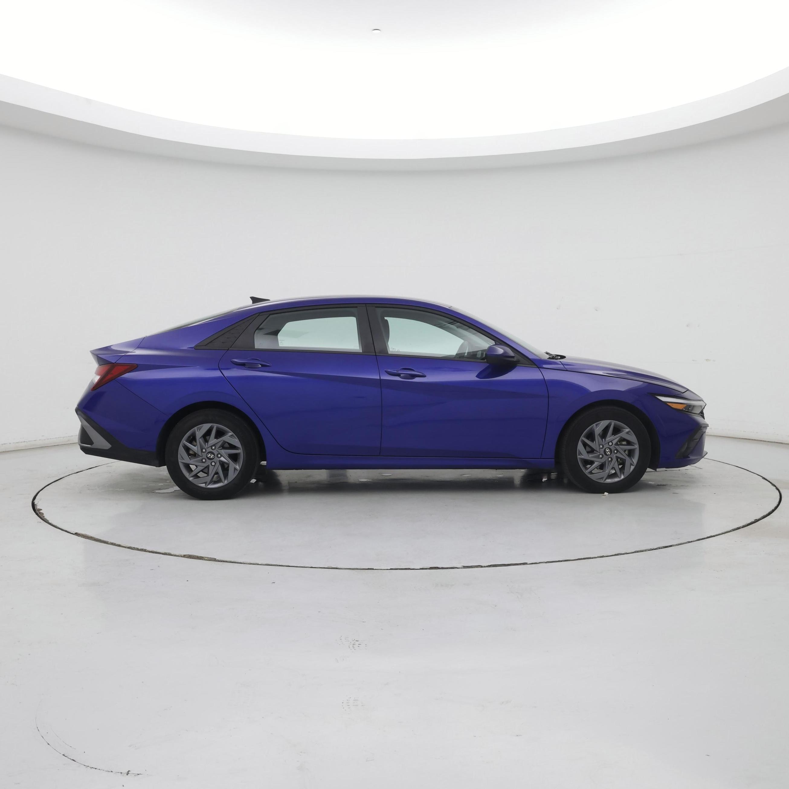 Thumbnail: 2024 Hyundai Elantra - 7