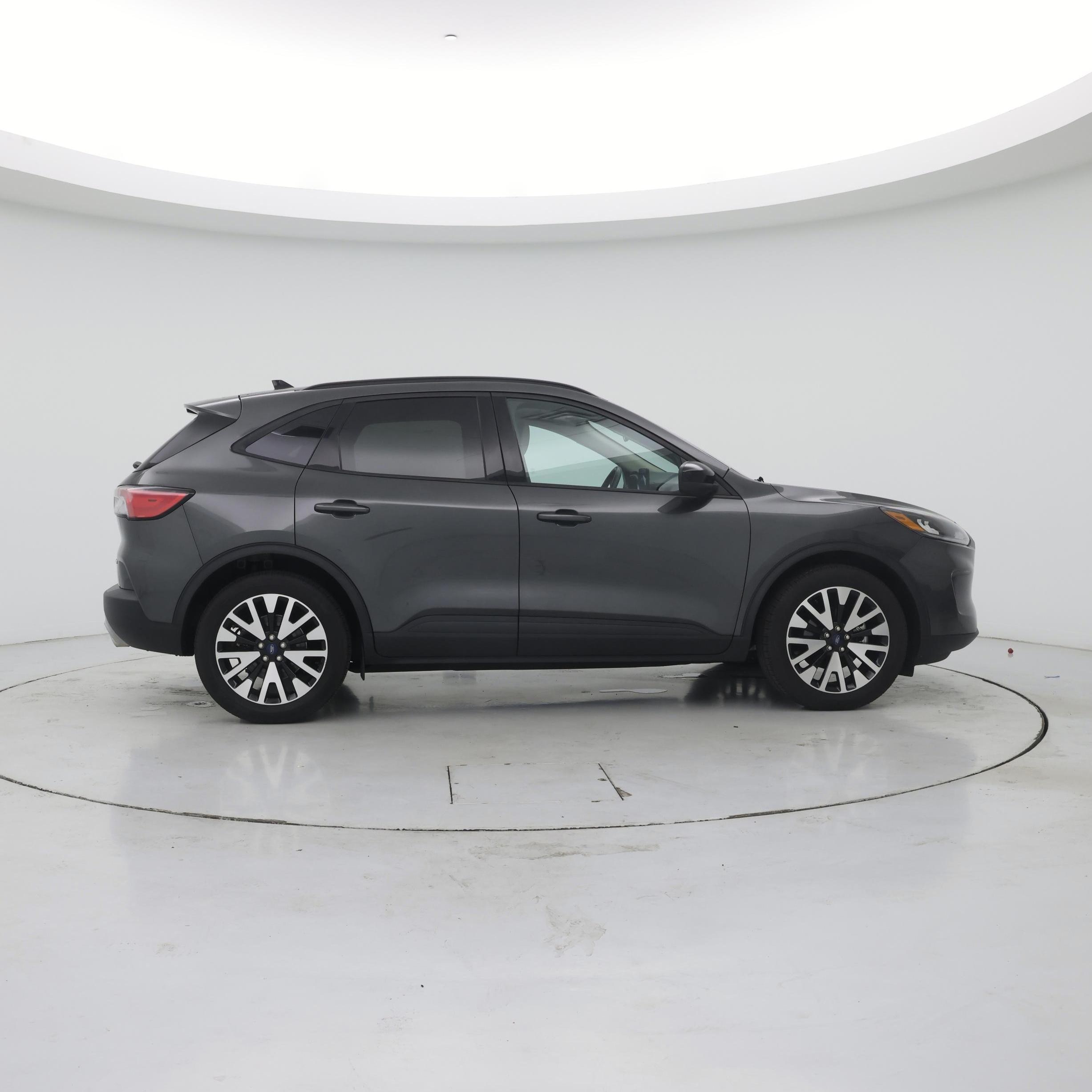Thumbnail: 2020 Ford Escape - 7